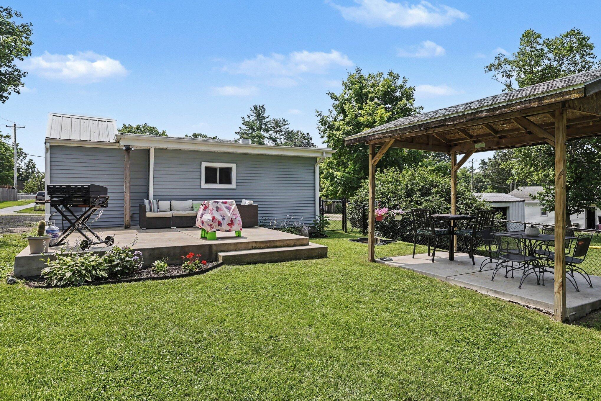 26830 Hamilton Street Edwardsburg MI 49112