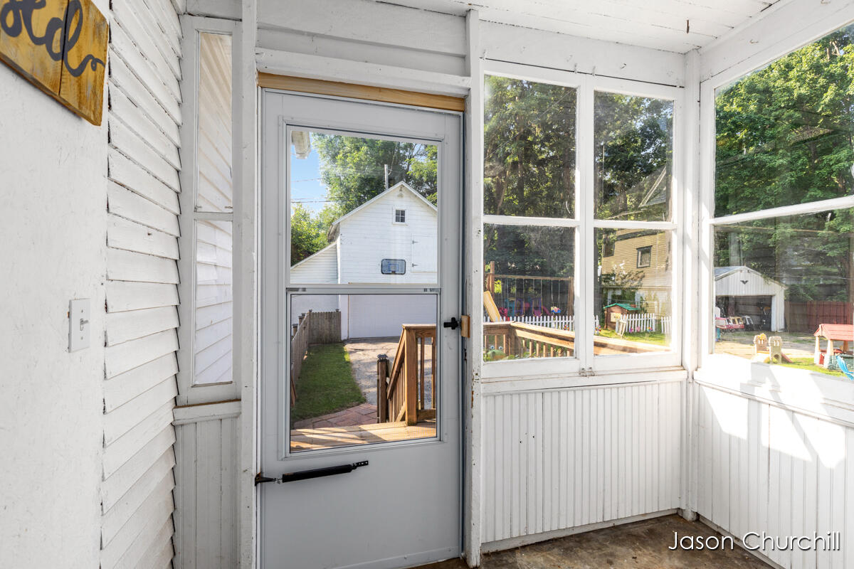 521 Trowbridge Street Allegan MI 49010