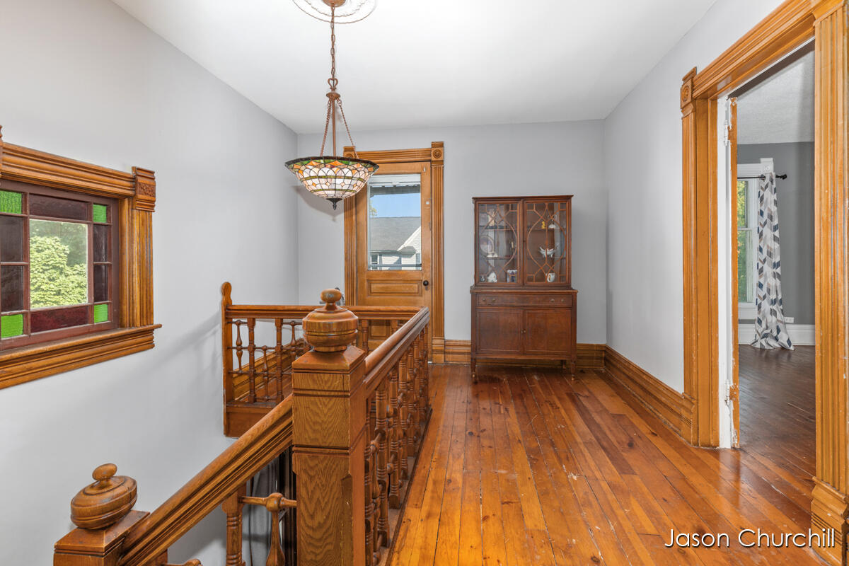 521 Trowbridge Street Allegan MI 49010