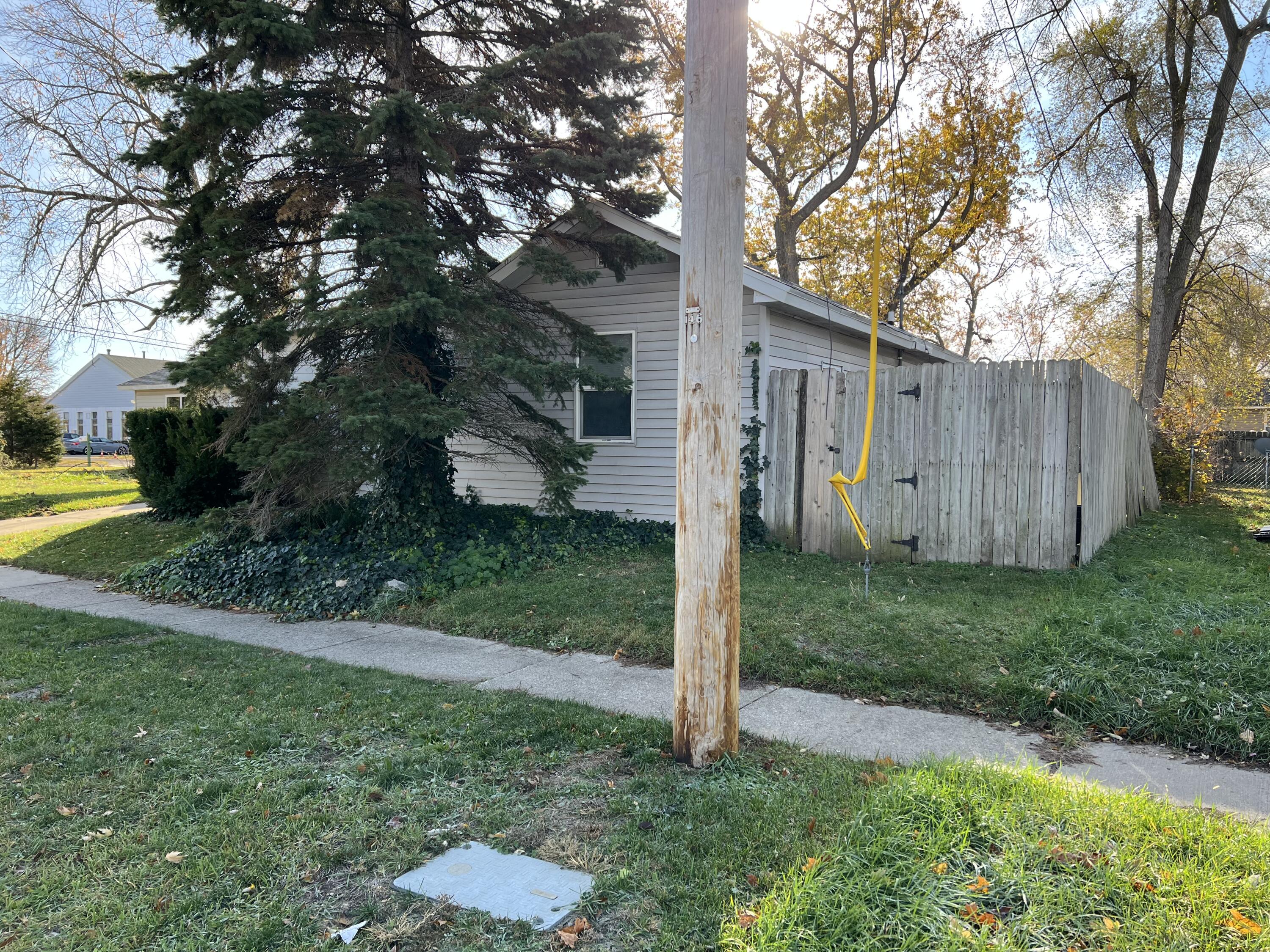 150 Frontenac Street SE Grand Rapids MI 49548