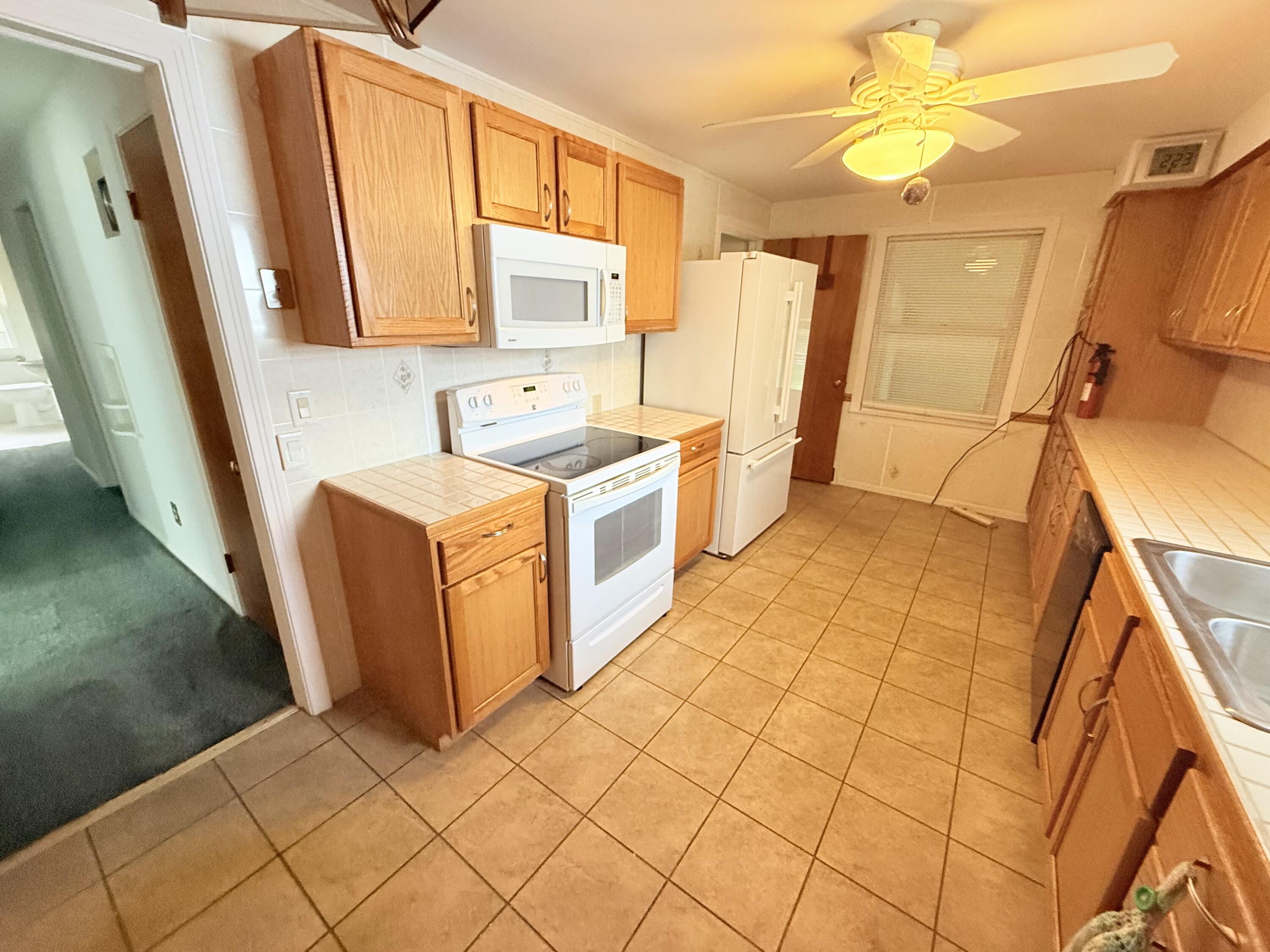 829 Dwillard Drive Kalamazoo MI 49048