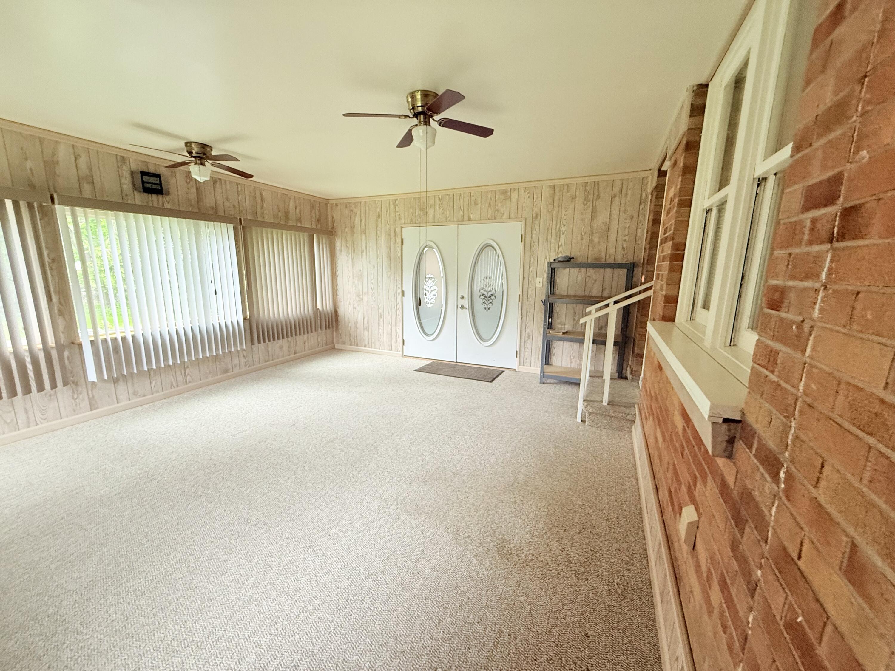829 Dwillard Drive Kalamazoo MI 49048