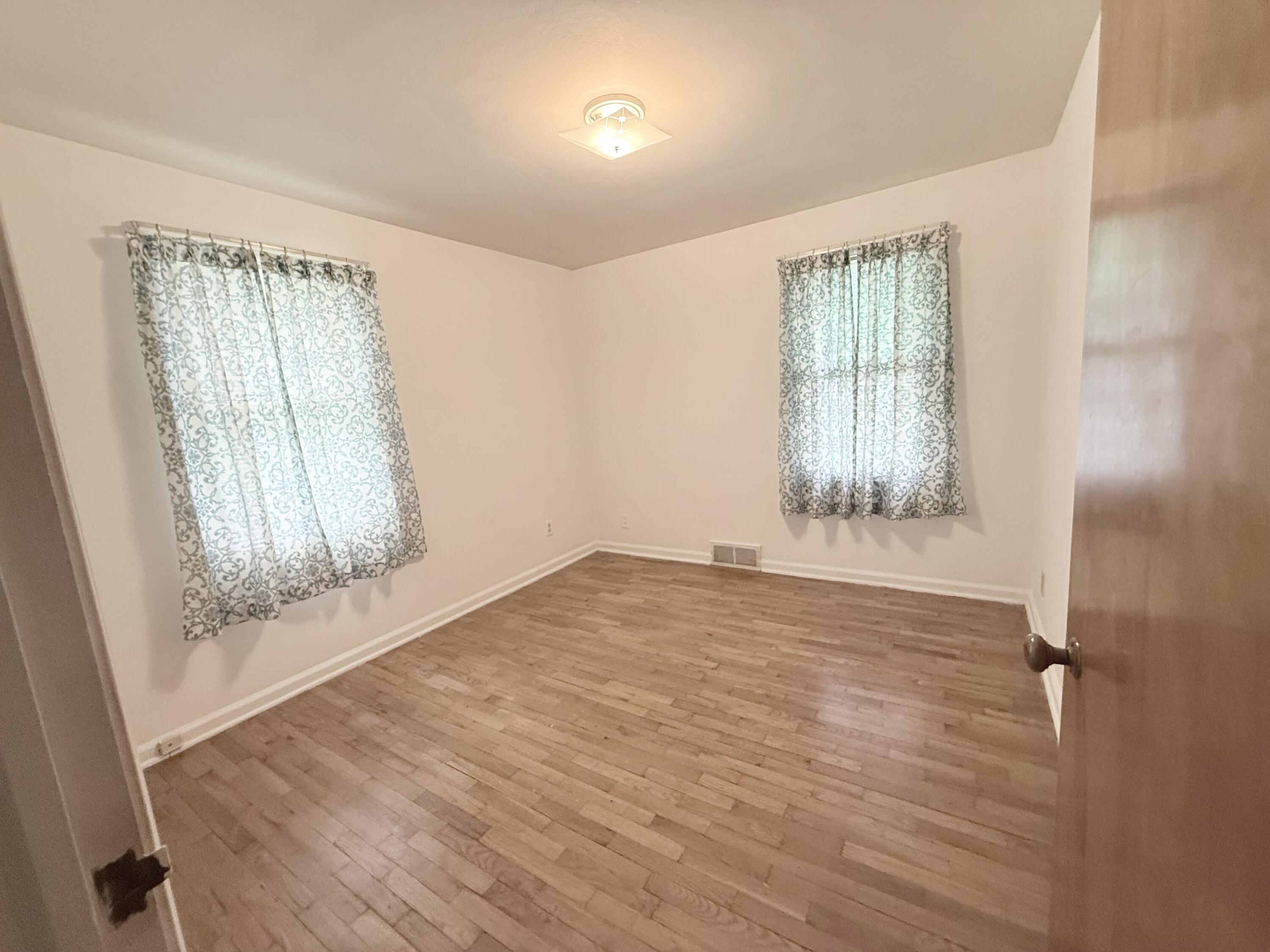 829 Dwillard Drive Kalamazoo MI 49048