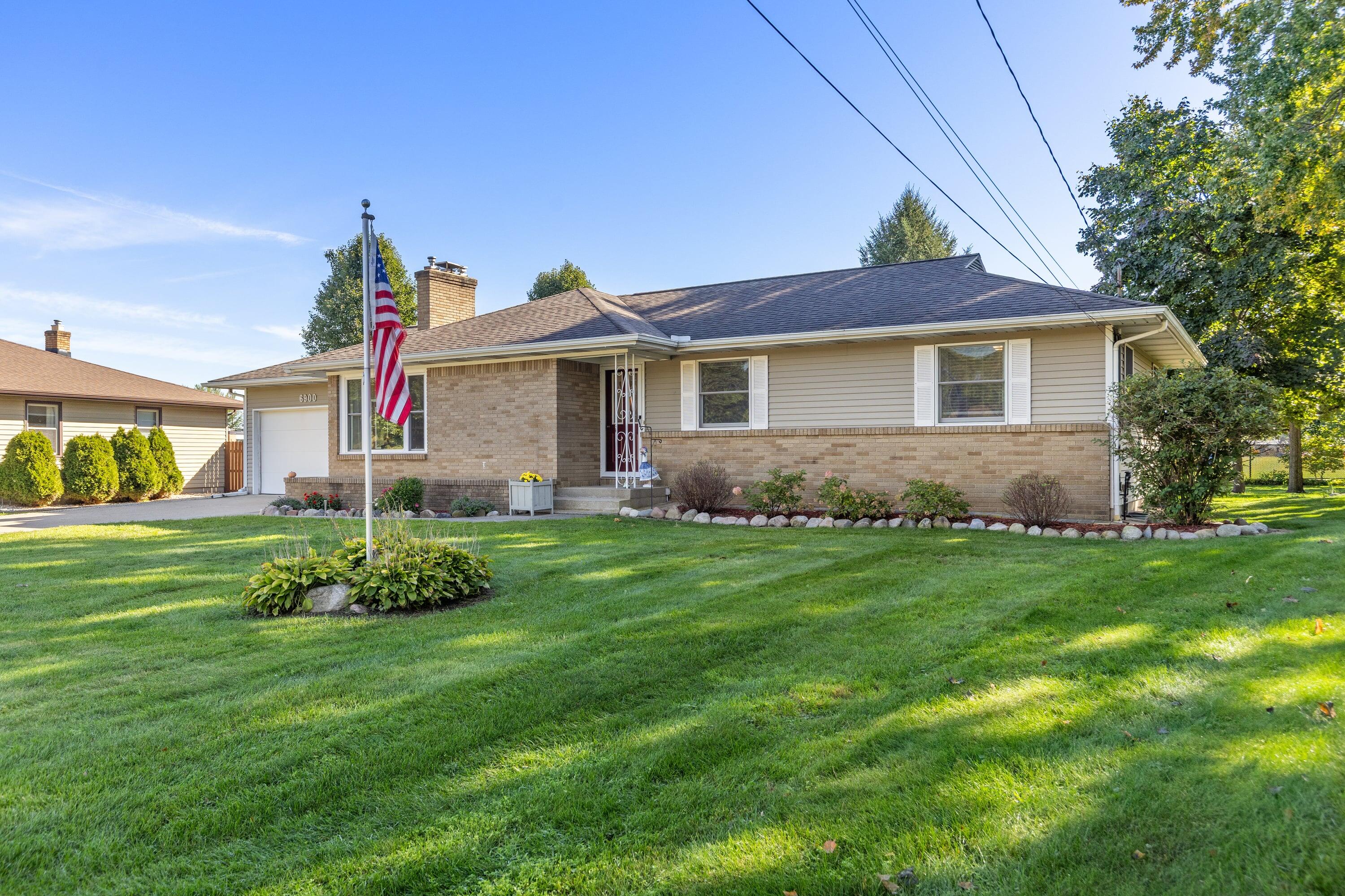 6900 Quincy Drive SW Grand Rapids MI 49548