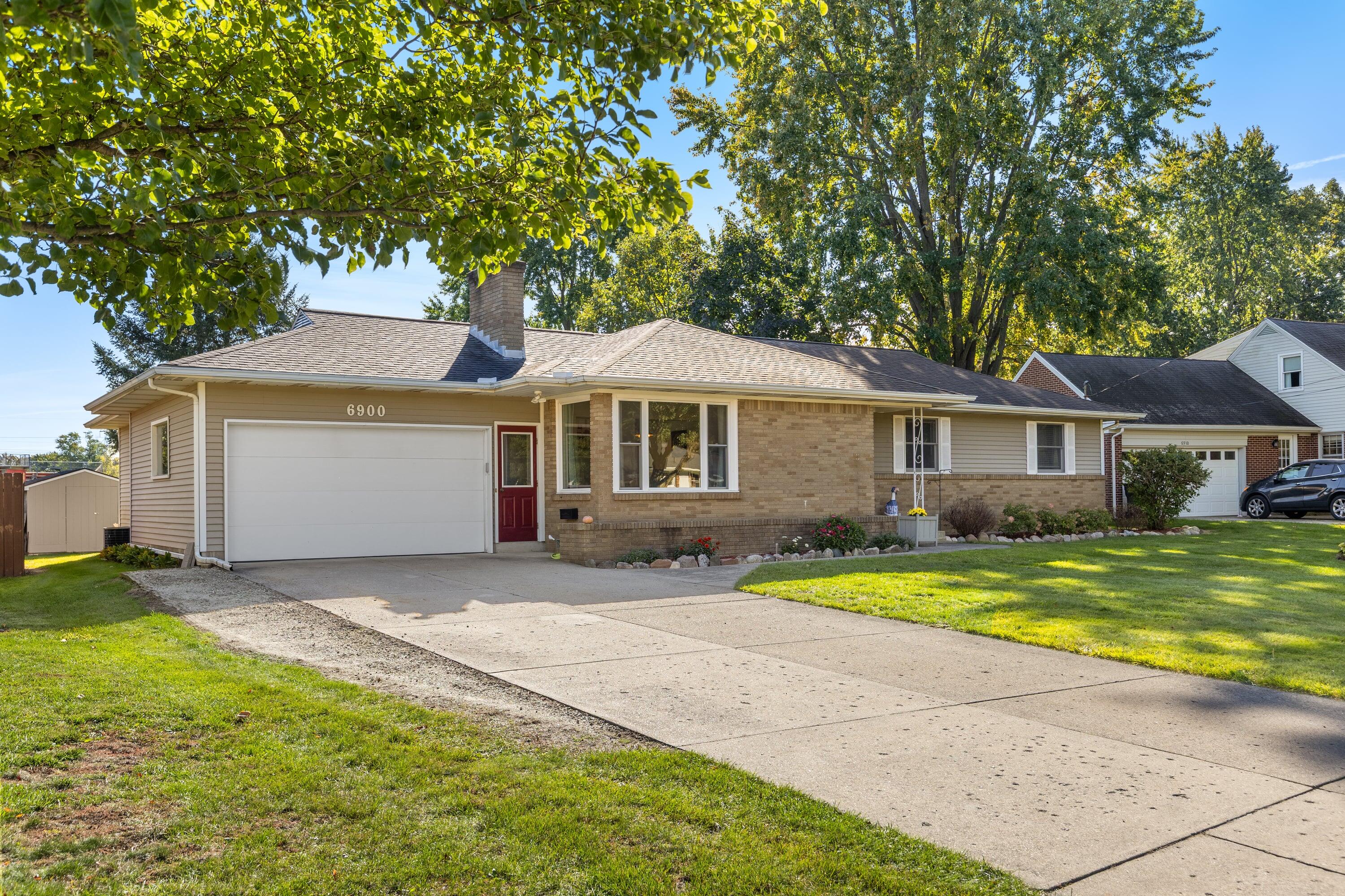 6900 Quincy Drive SW Grand Rapids MI 49548
