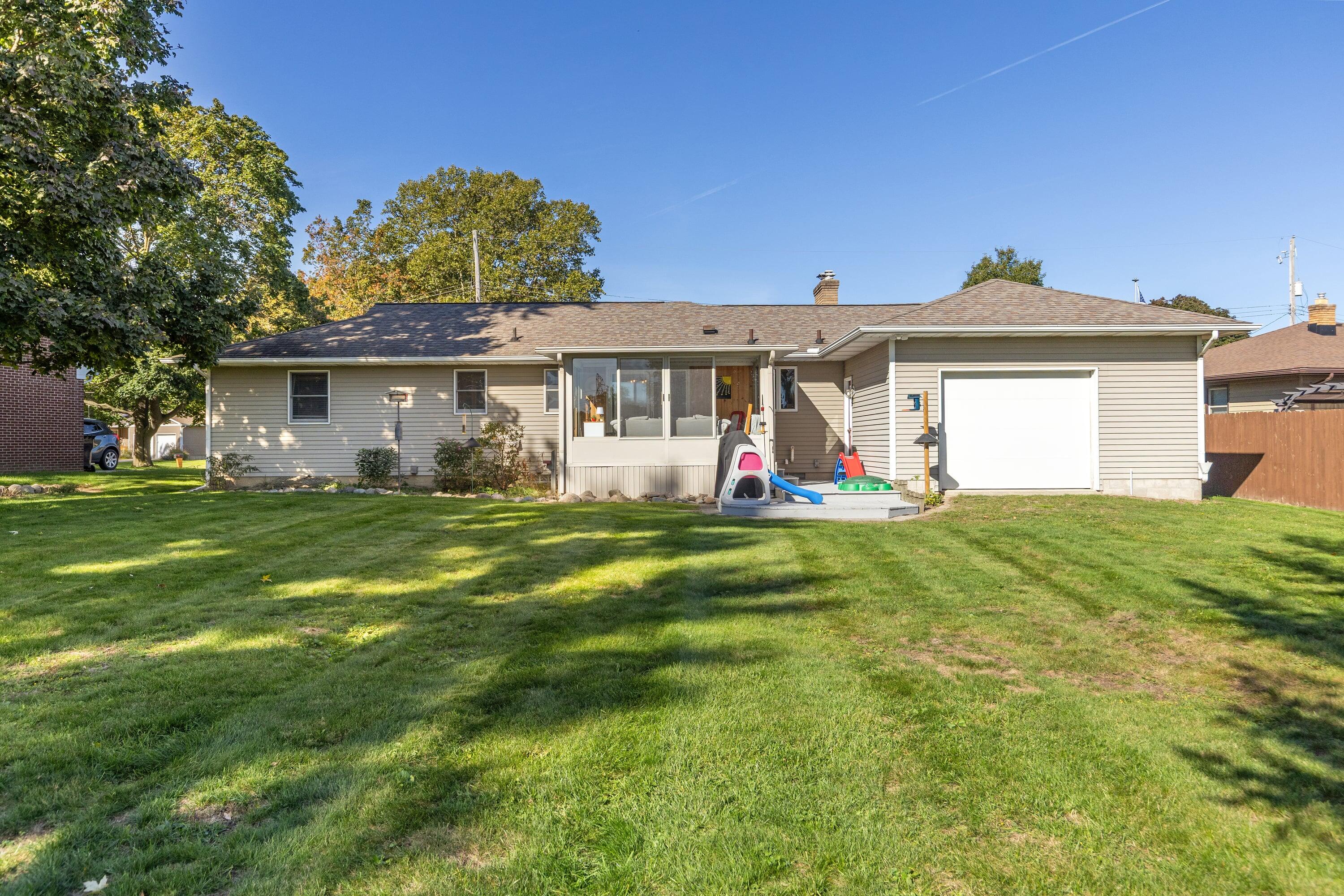 6900 Quincy Drive SW Grand Rapids MI 49548