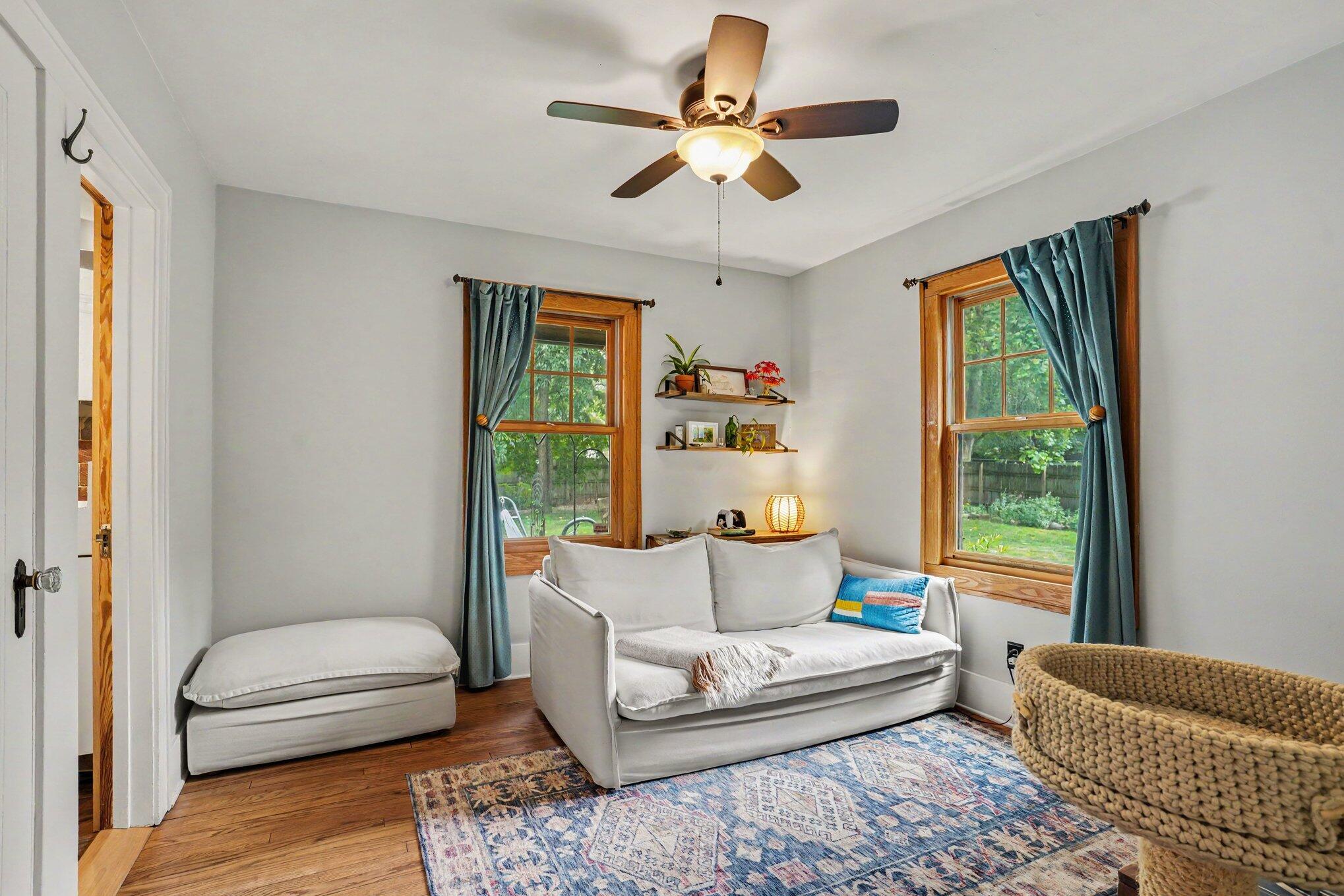 806 Southworth Terrace Kalamazoo MI 49048
