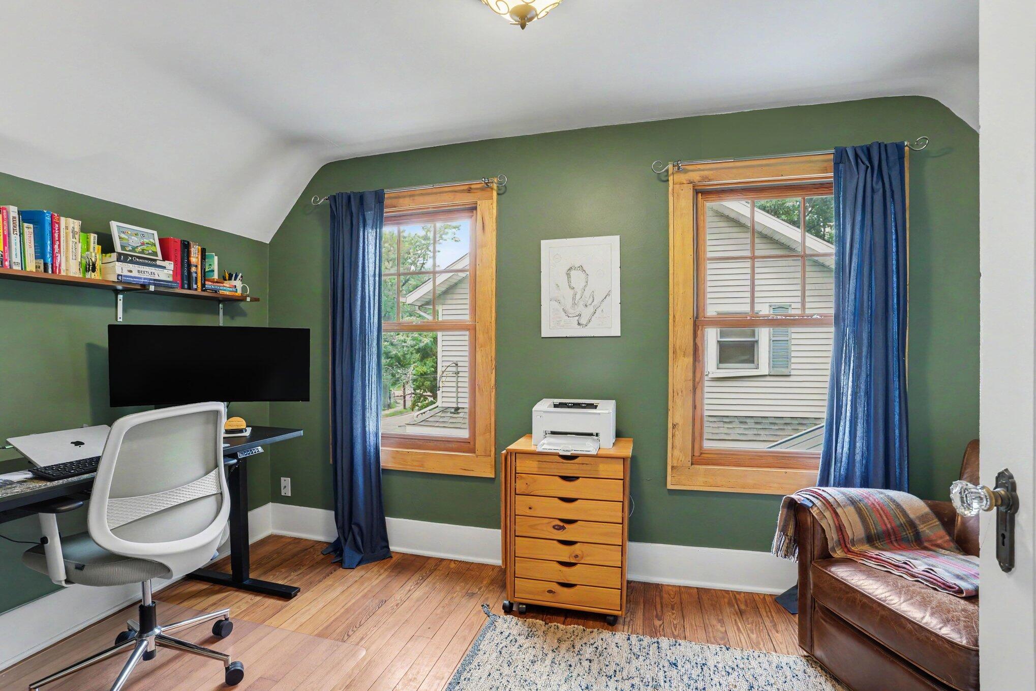 806 Southworth Terrace Kalamazoo MI 49048