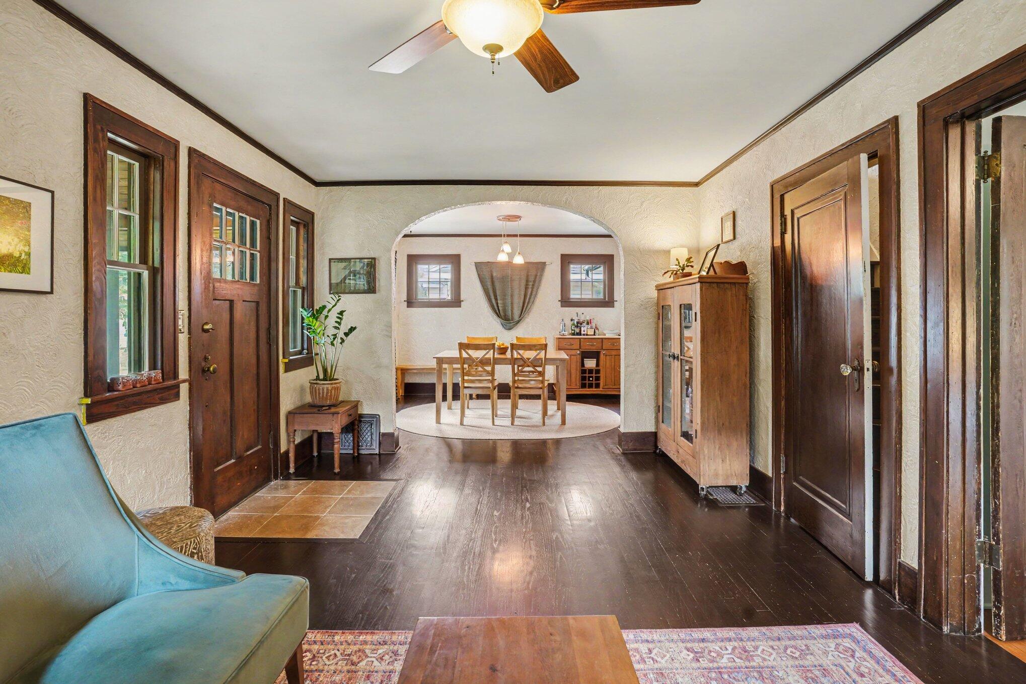 806 Southworth Terrace Kalamazoo MI 49048
