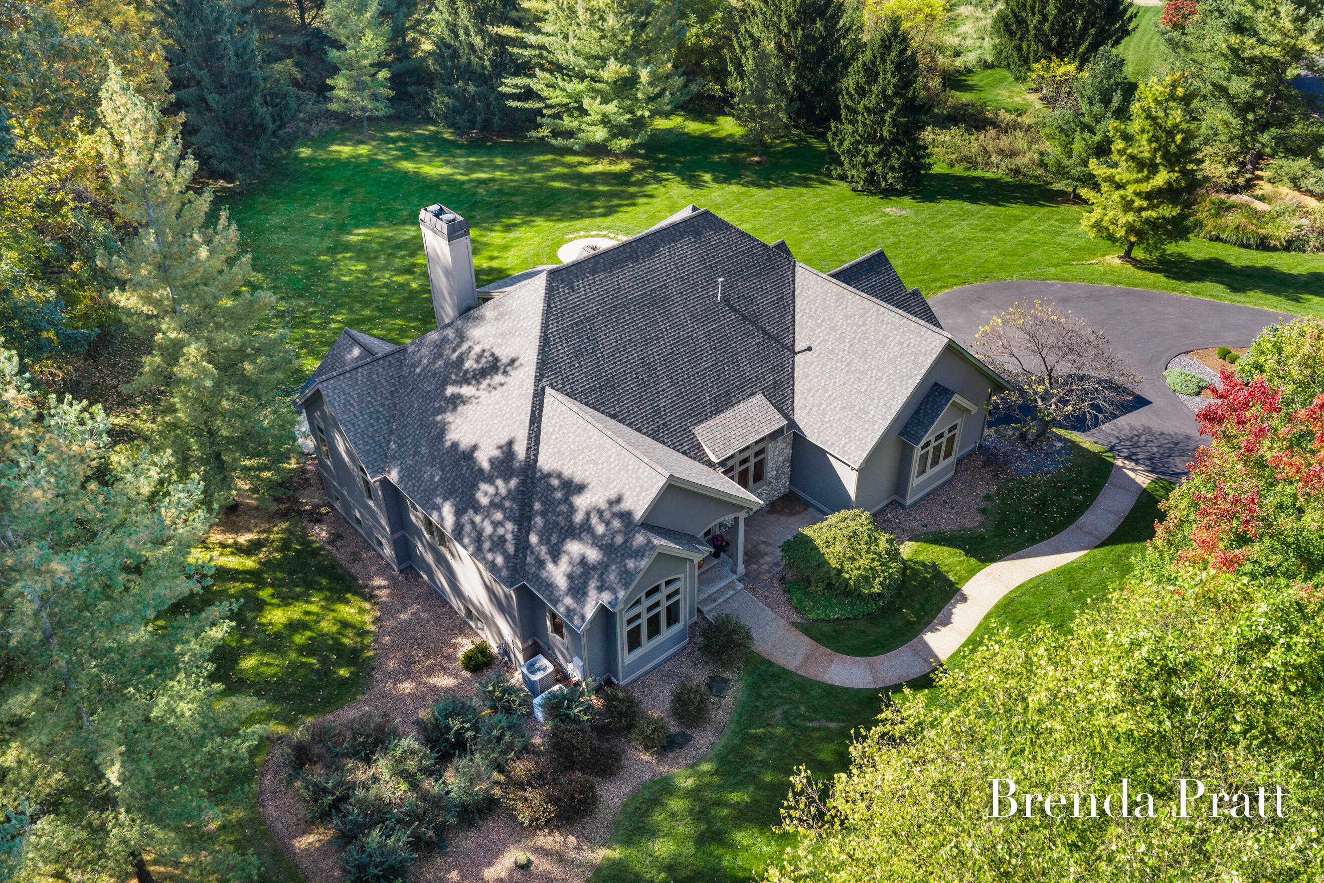 6430 Old Darby Trail NE Ada MI 49301