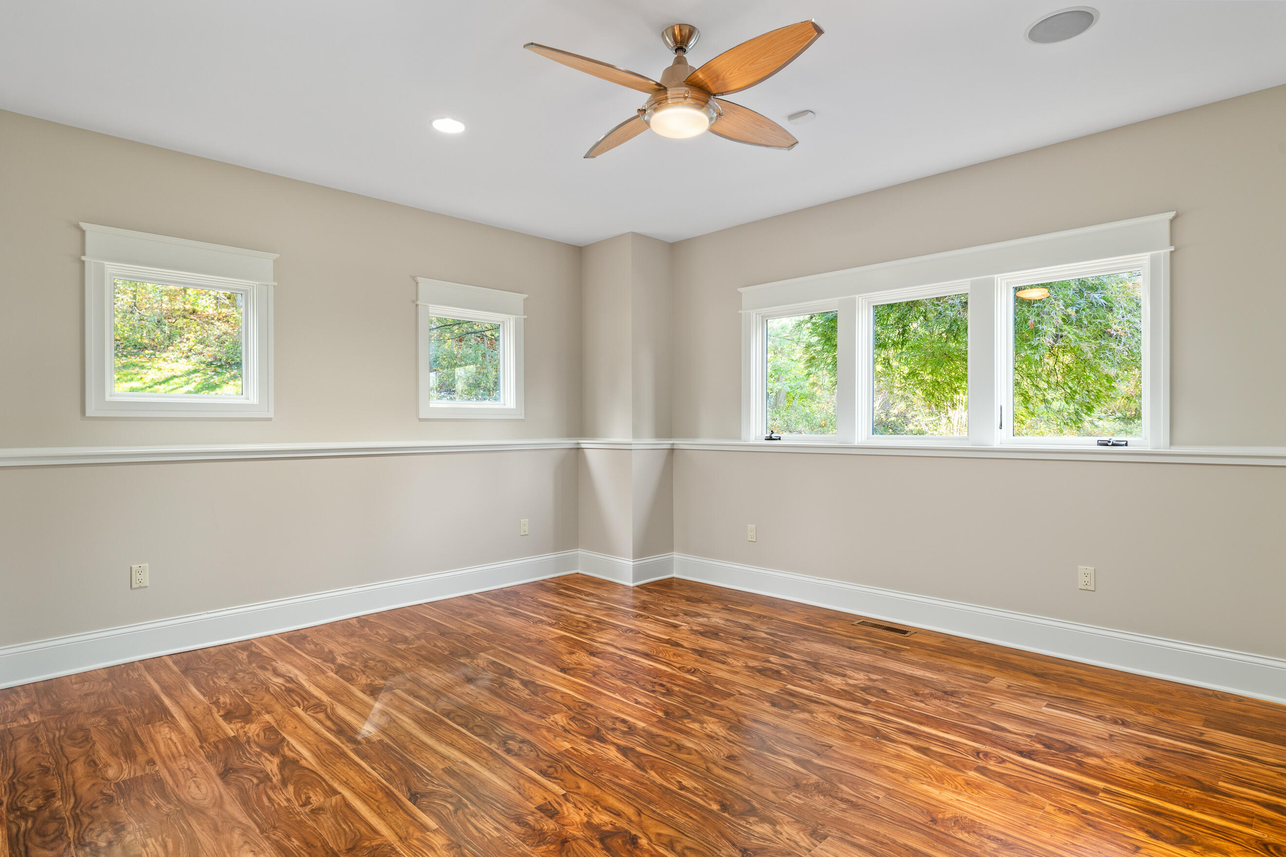6430 Old Darby Trail NE Ada MI 49301