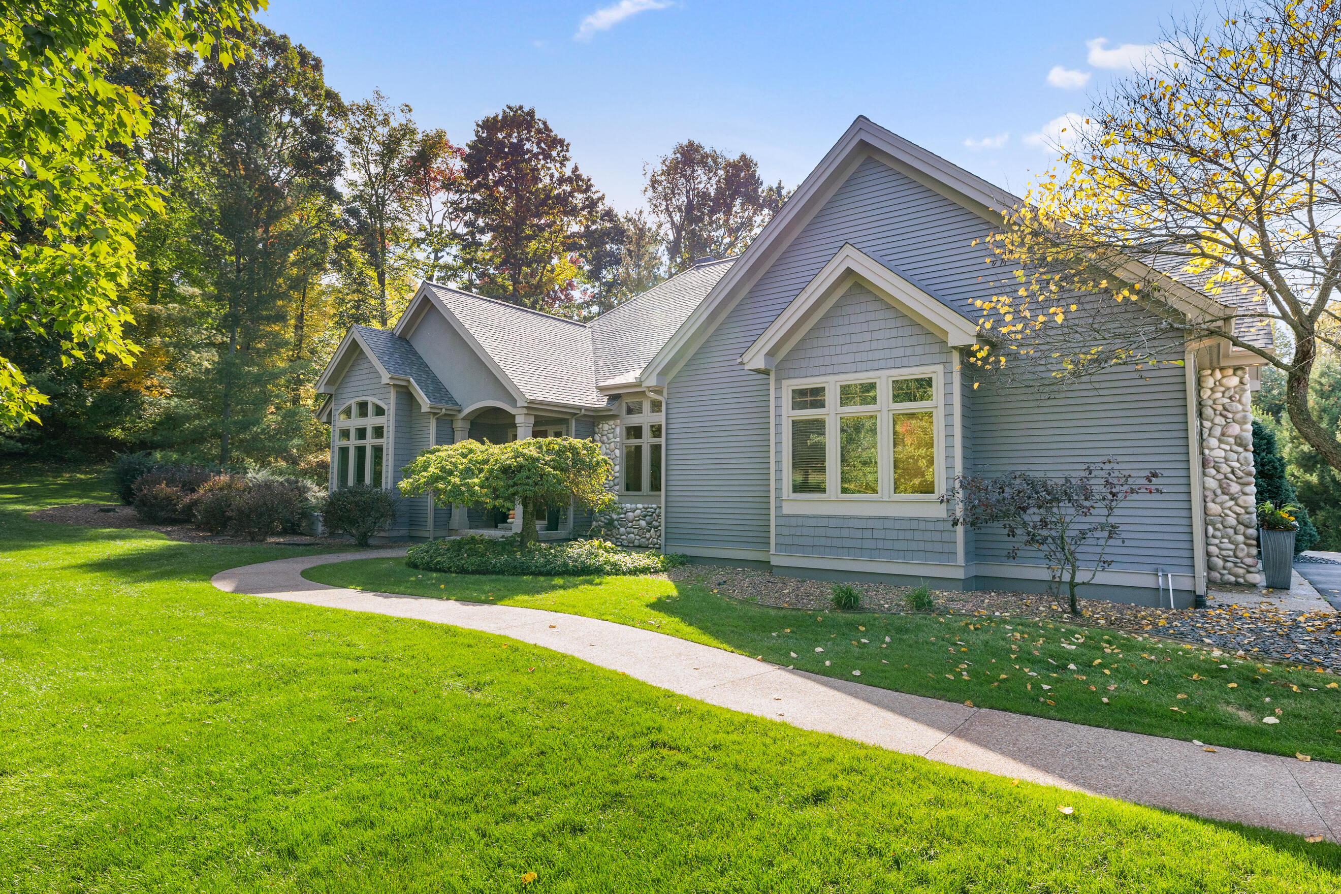 6430 Old Darby Trail NE Ada MI 49301