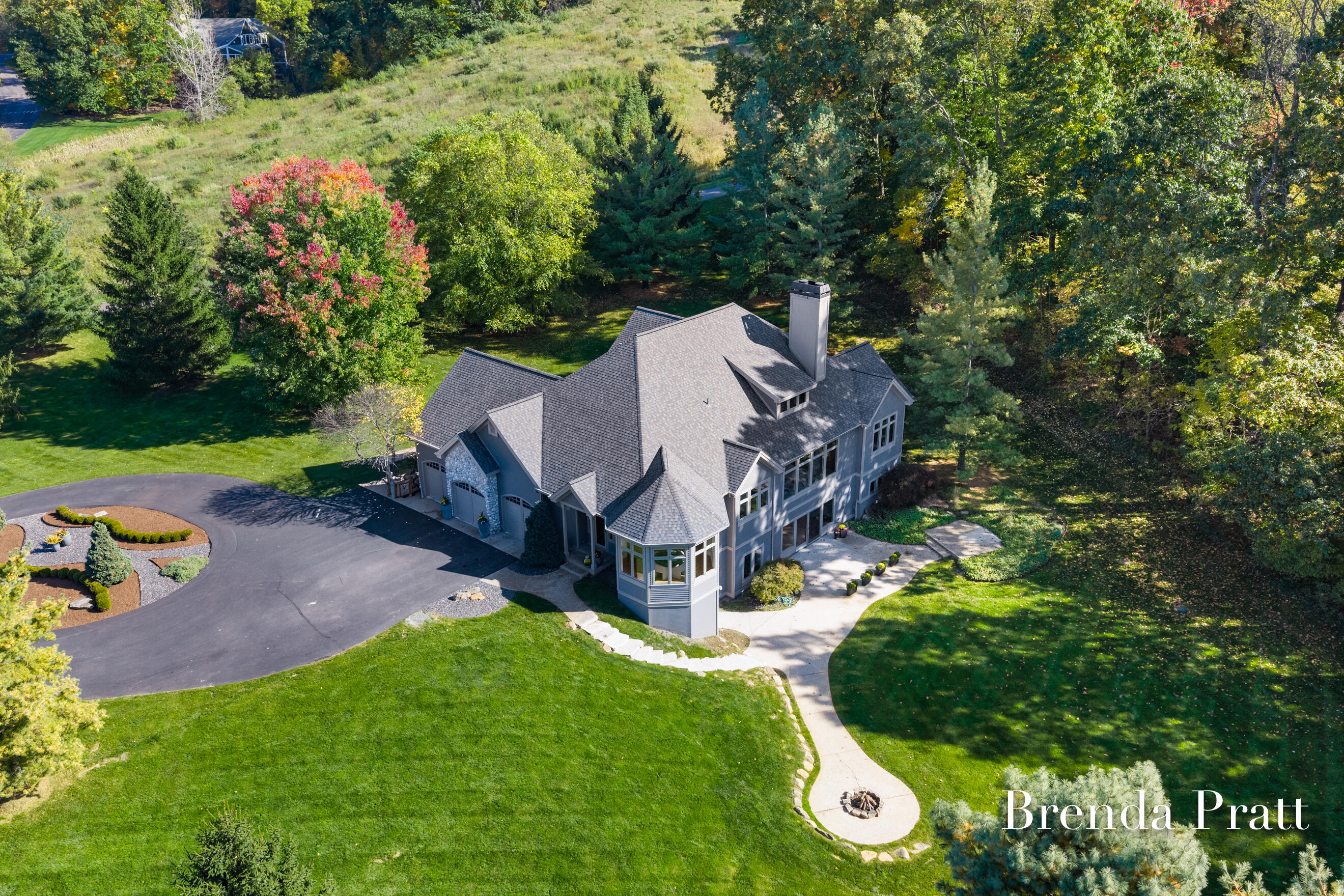 6430 Old Darby Trail NE Ada MI 49301