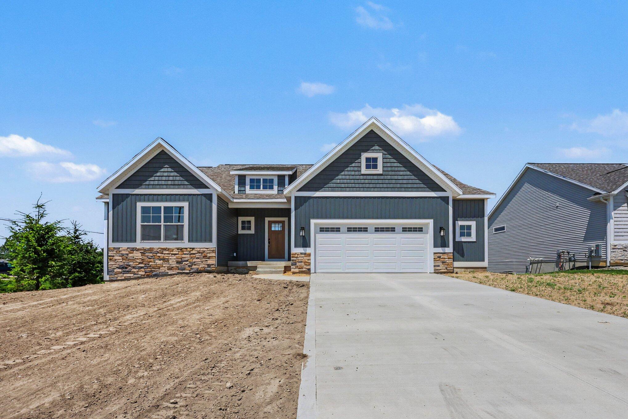 9585 Fields Drive Zeeland MI 49464