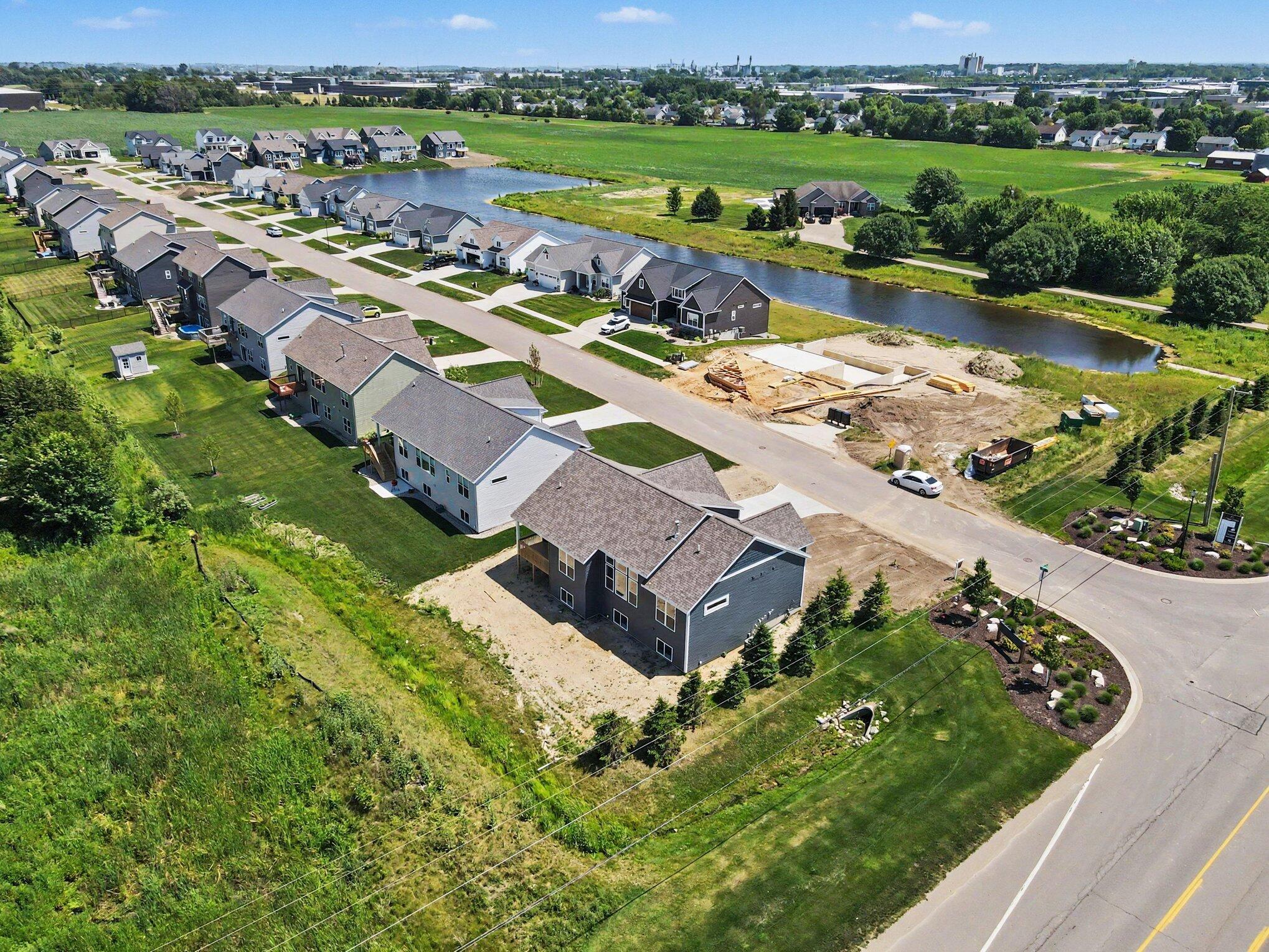 9585 Fields Drive Zeeland MI 49464
