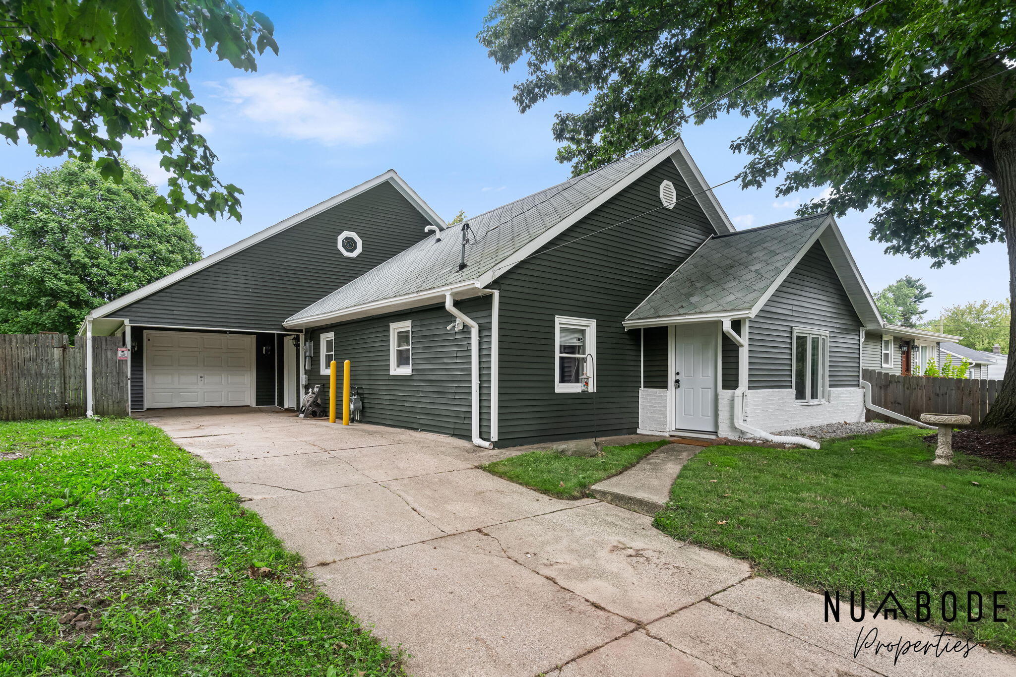 3135 Hoehn Street NW Grand Rapids MI 49504