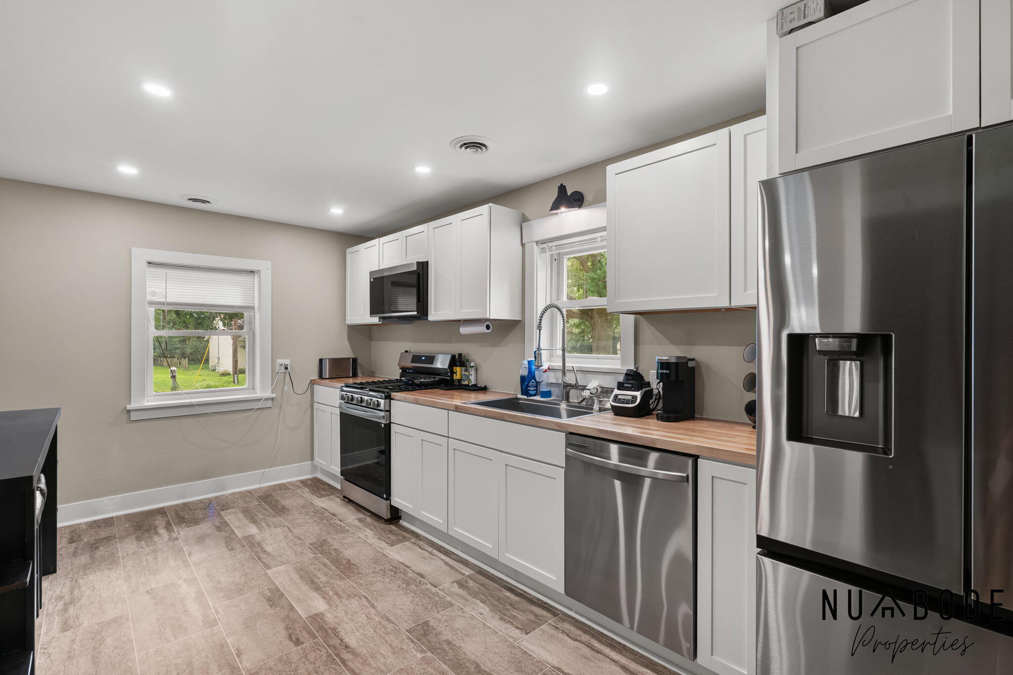 3135 Hoehn Street NW Grand Rapids MI 49504