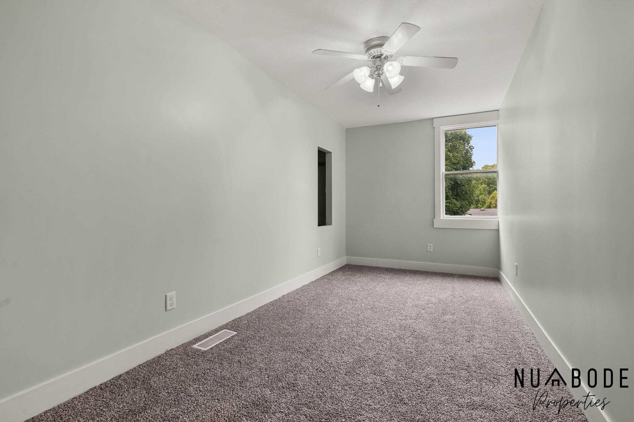 3135 Hoehn Street NW Grand Rapids MI 49504