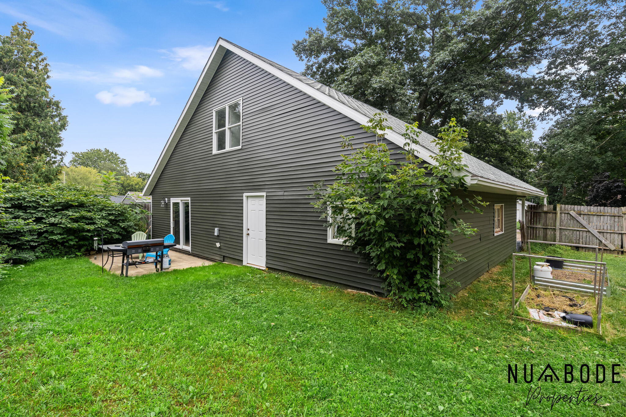 3135 Hoehn Street NW Grand Rapids MI 49504