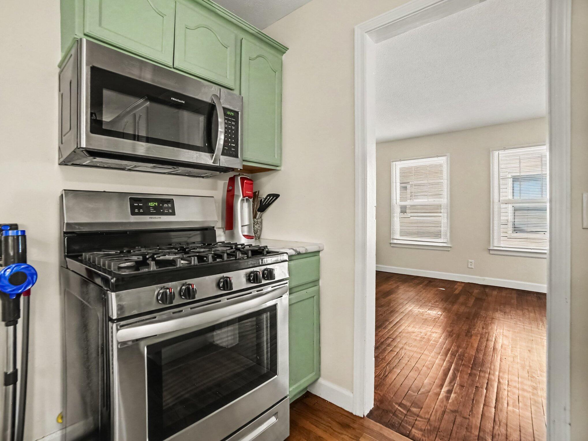 961 Ada Avenue Muskegon MI 49442