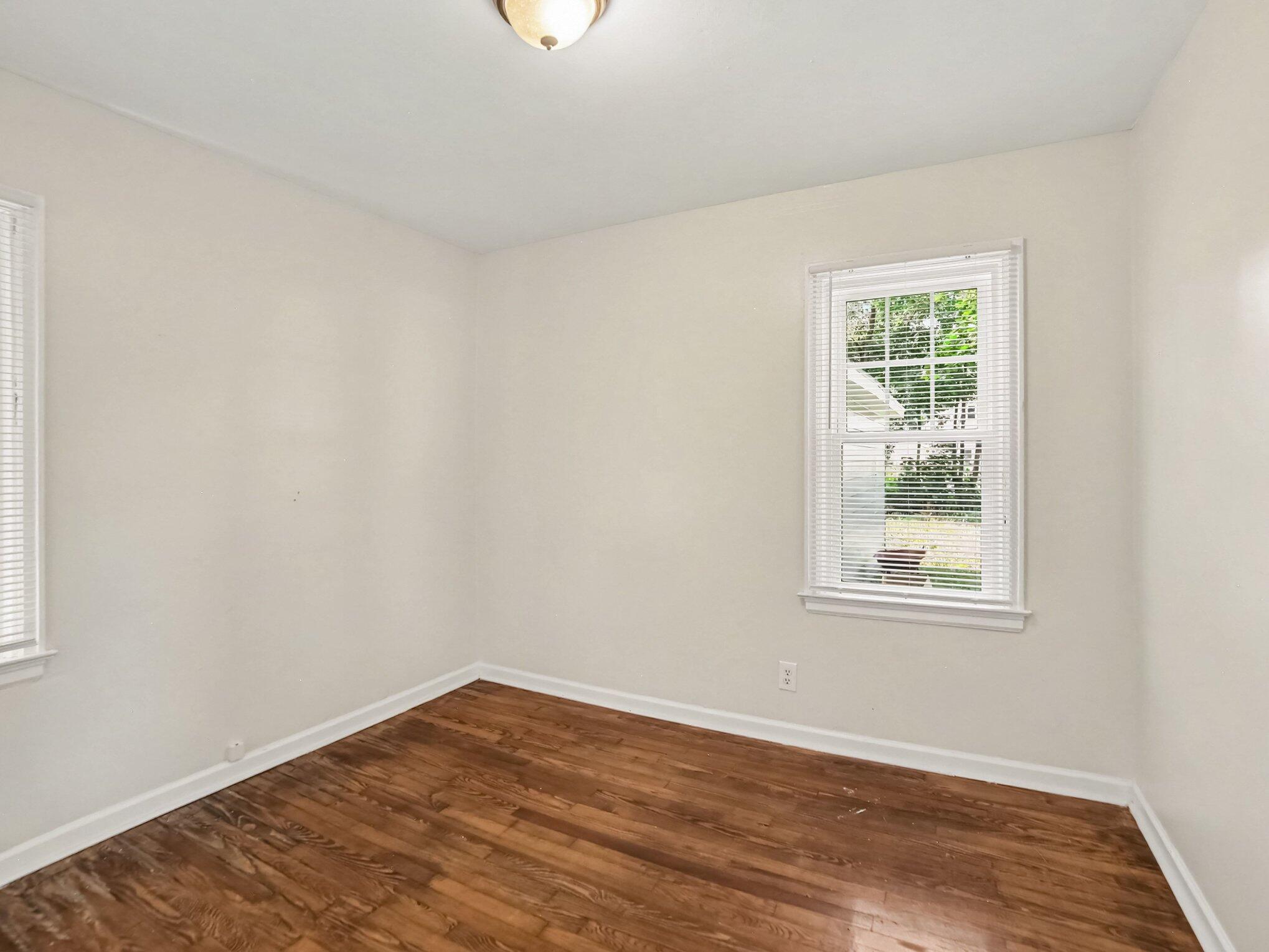 961 Ada Avenue Muskegon MI 49442