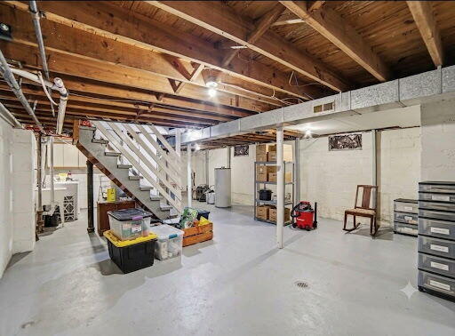 961 Ada Avenue Muskegon MI 49442