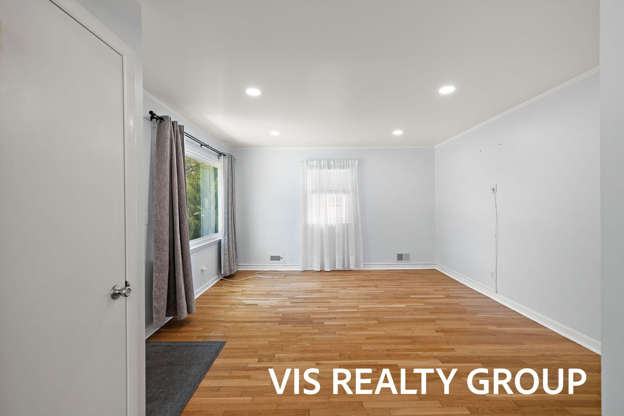 1508 Cedar Street NE Grand Rapids MI 49503