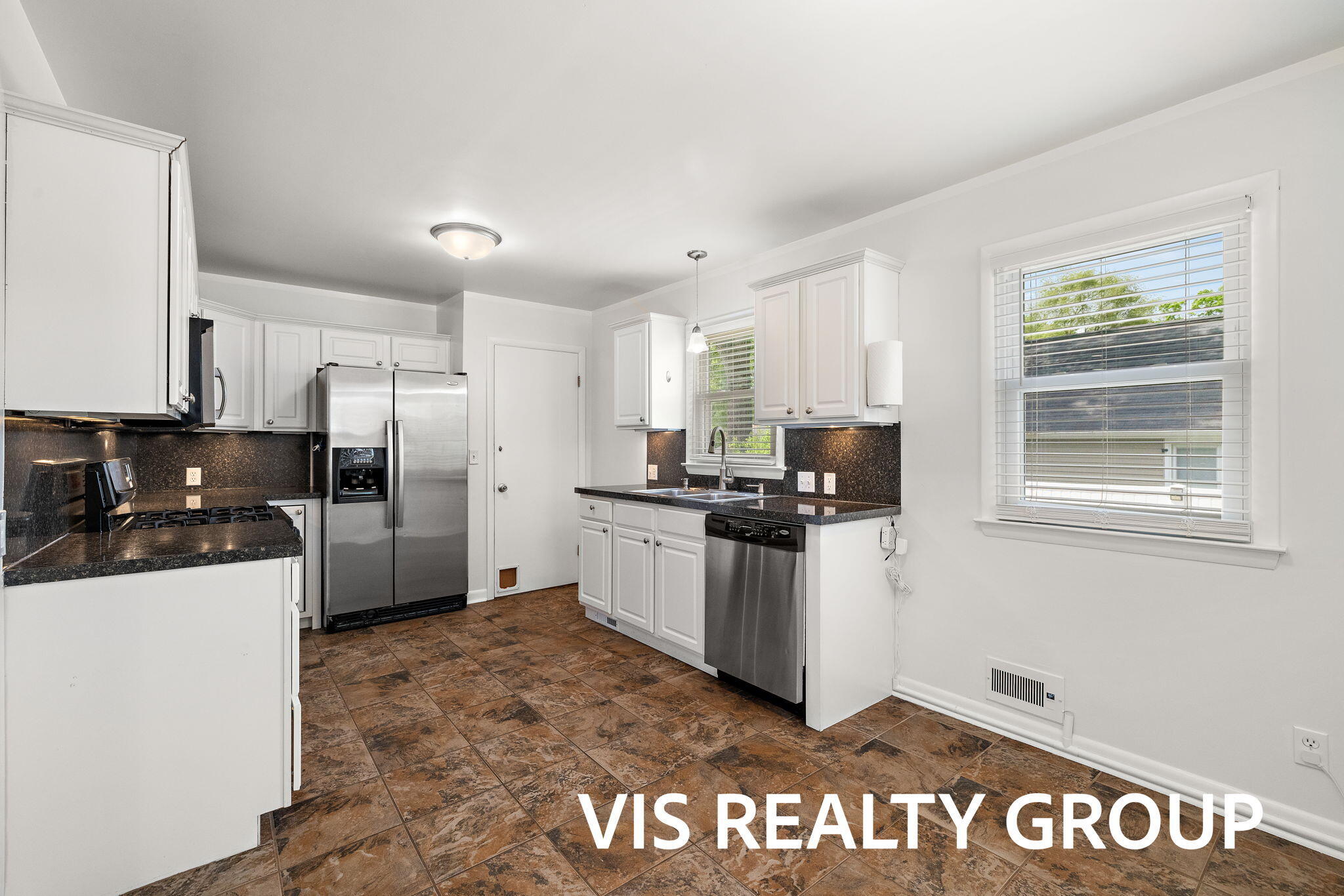 1508 Cedar Street NE Grand Rapids MI 49503