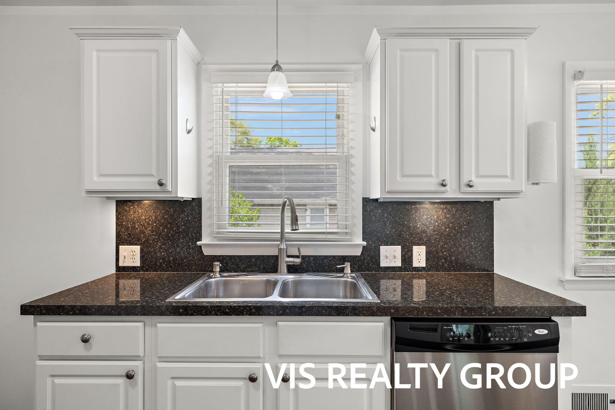 1508 Cedar Street NE Grand Rapids MI 49503