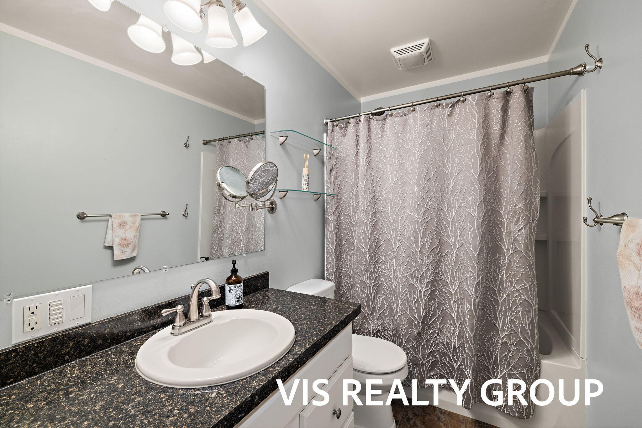 1508 Cedar Street NE Grand Rapids MI 49503