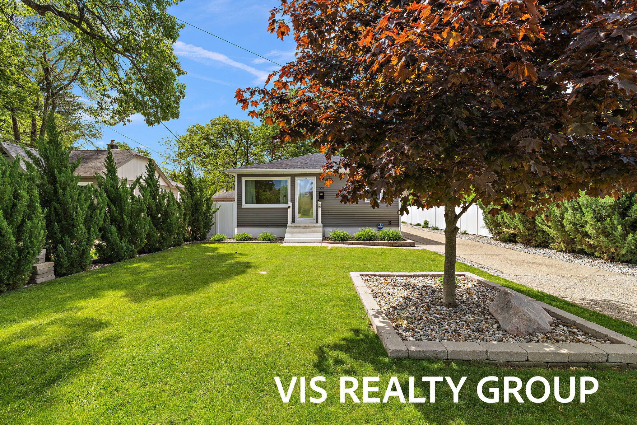 1508 Cedar Street NE Grand Rapids MI 49503