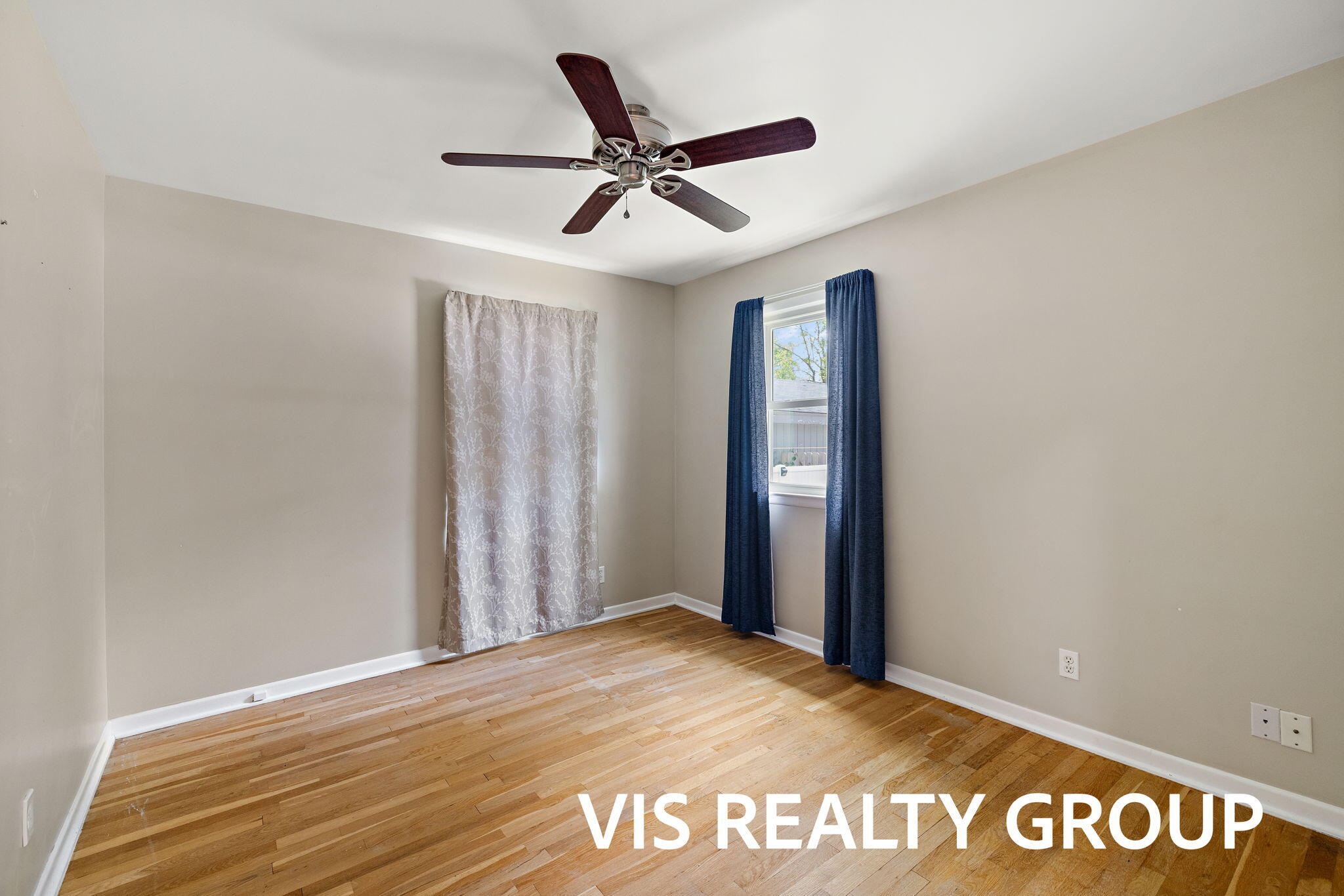 1508 Cedar Street NE Grand Rapids MI 49503