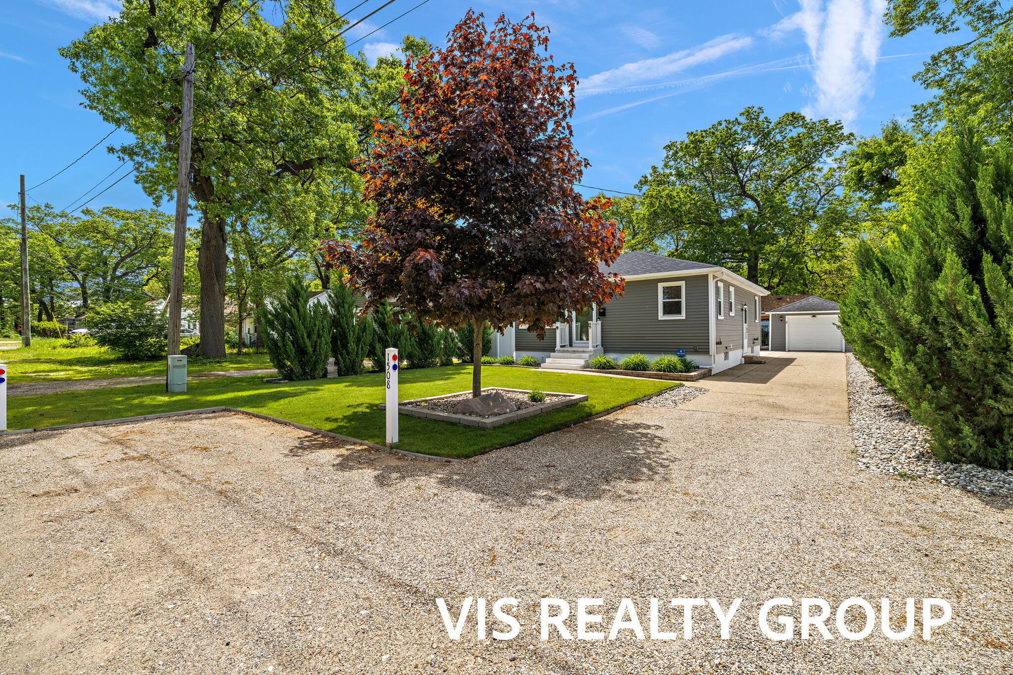 1508 Cedar Street NE Grand Rapids MI 49503