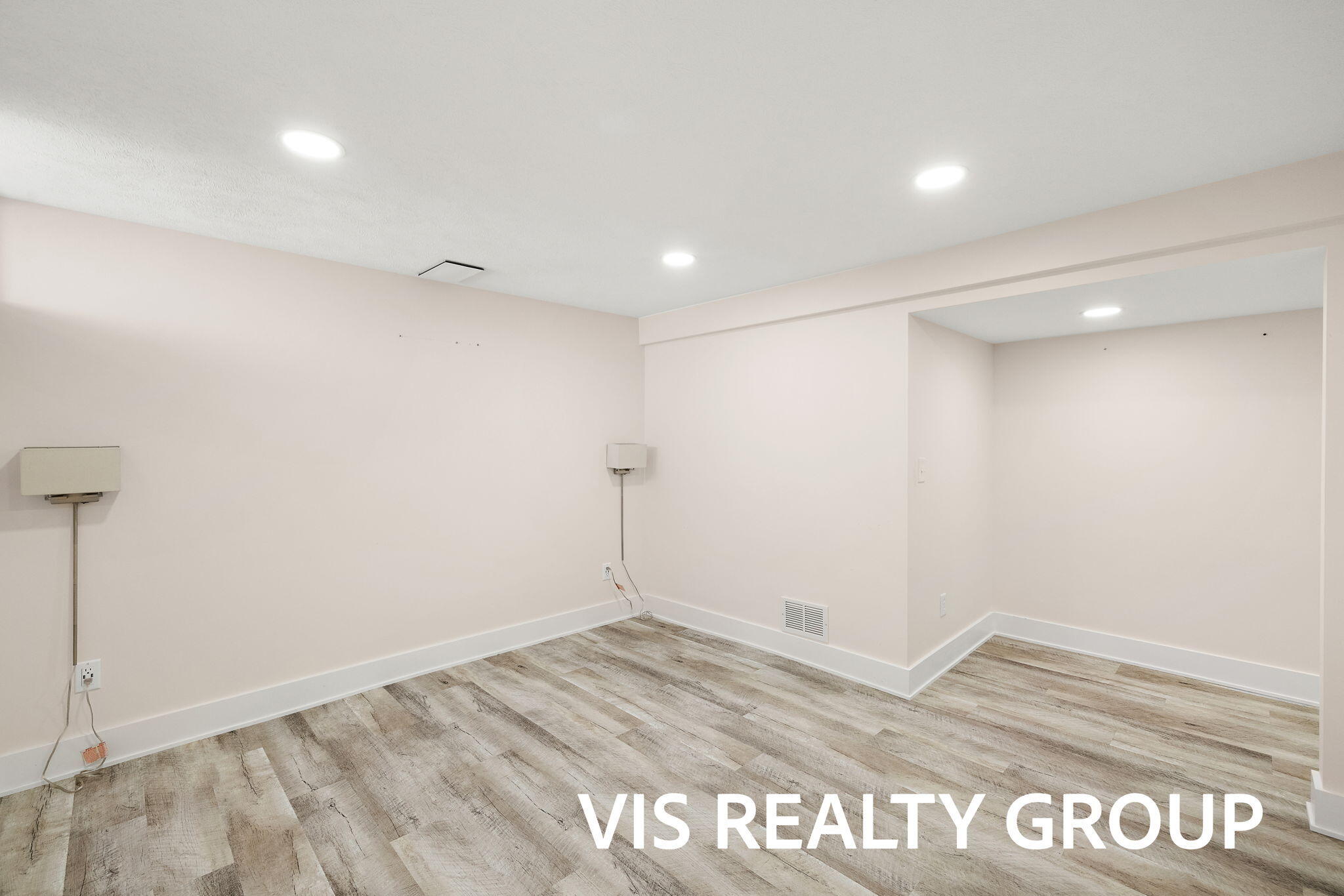 1508 Cedar Street NE Grand Rapids MI 49503