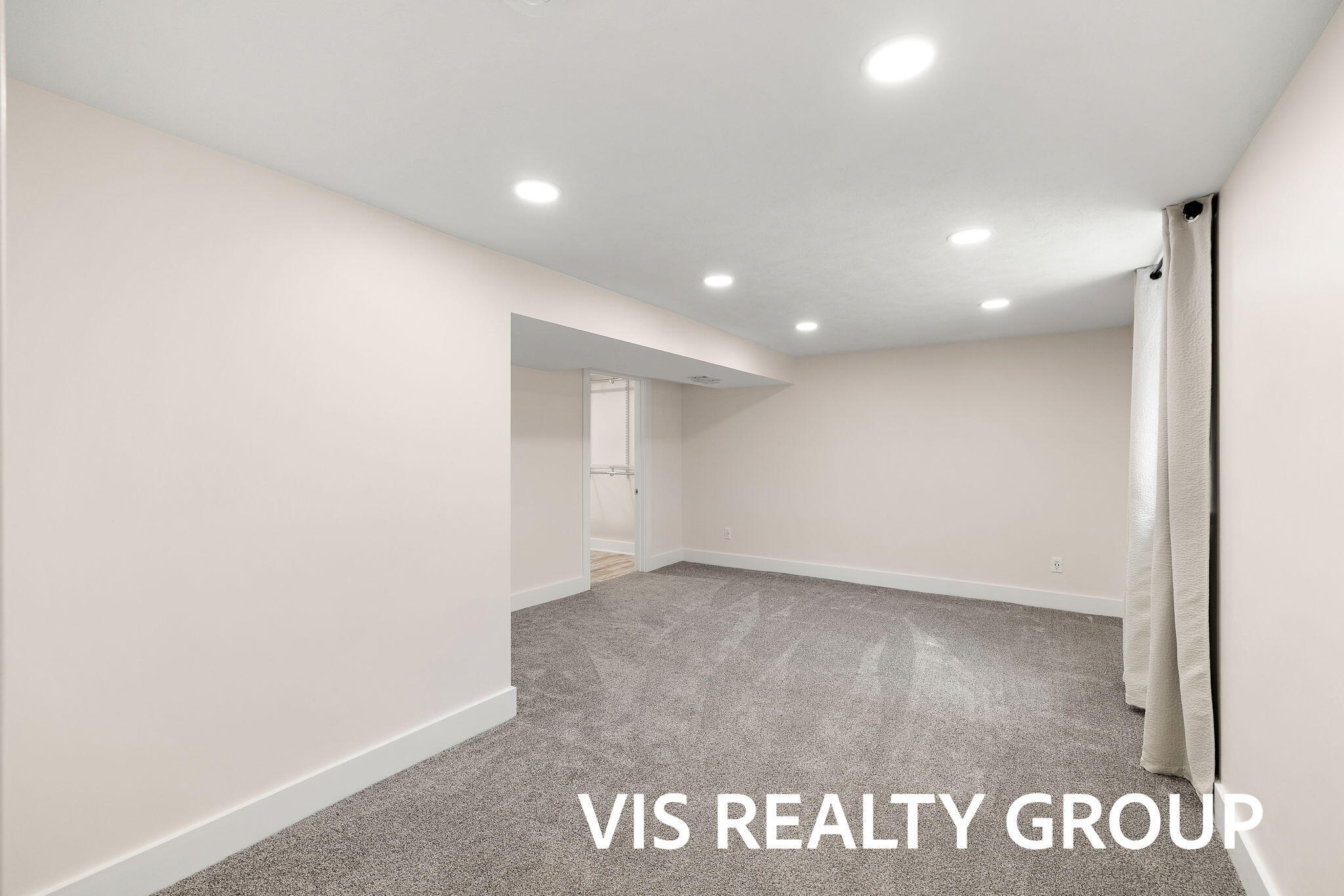 1508 Cedar Street NE Grand Rapids MI 49503