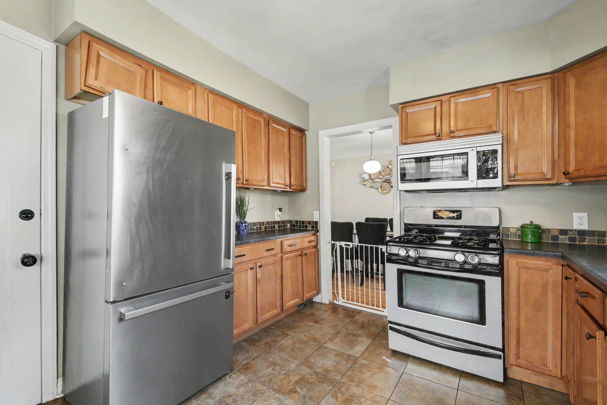 2515 Eastern Avenue SE Grand Rapids MI 49507