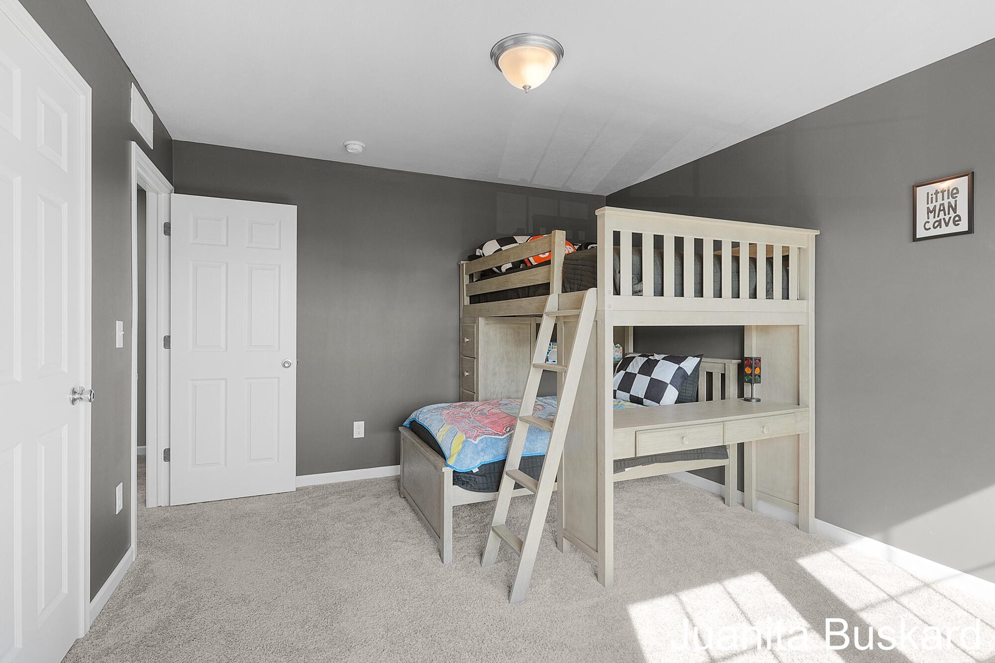 4119 Silverton Drive Holland MI 49424