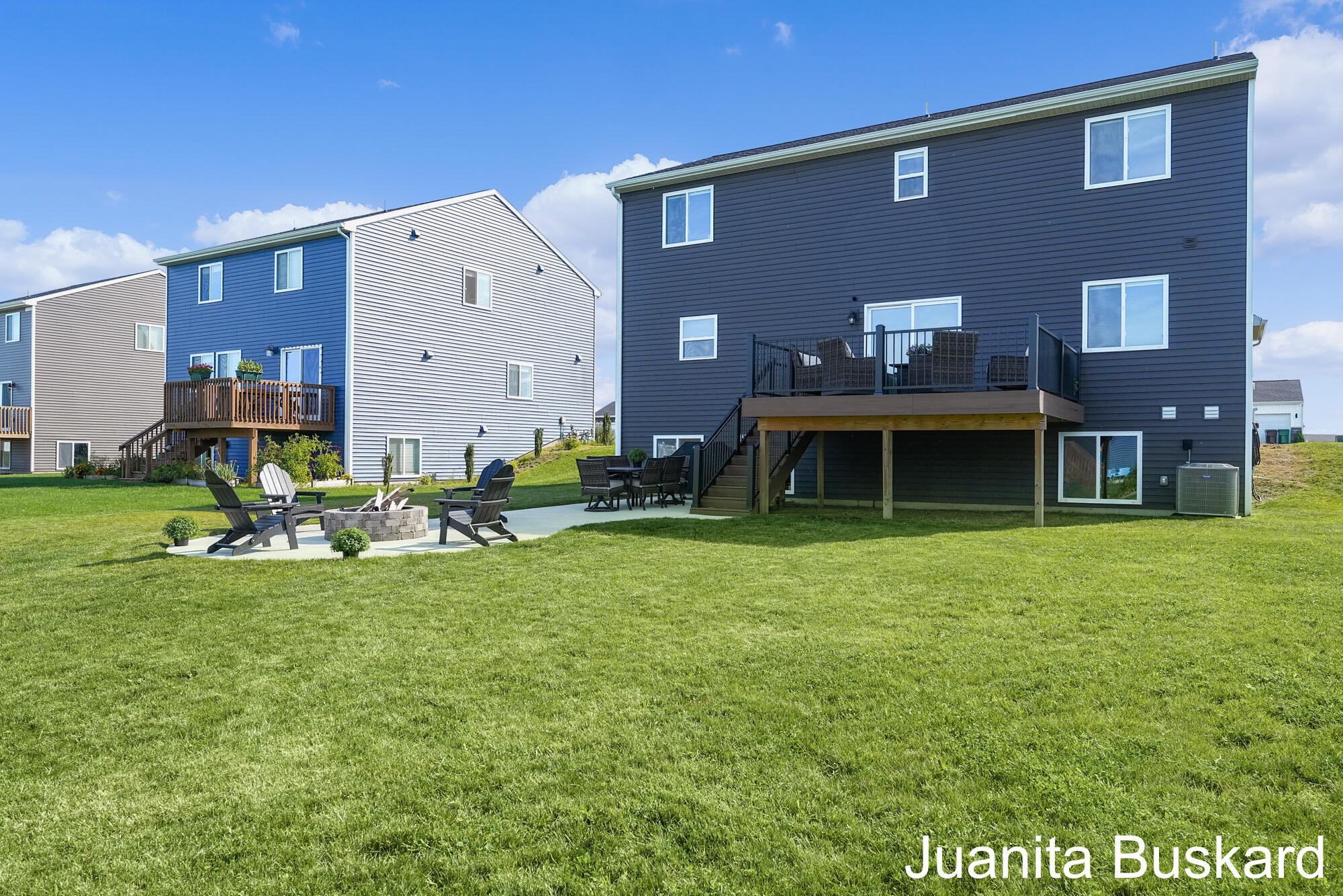 4119 Silverton Drive Holland MI 49424