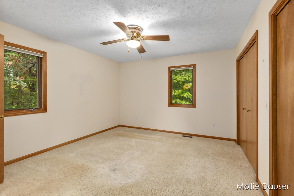 3651 5 Mile Road NE Grand Rapids MI 49525