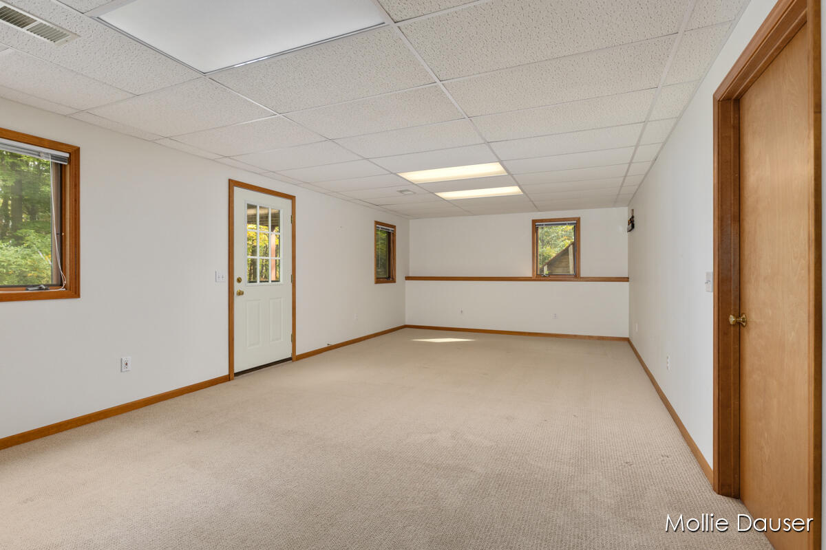 3651 5 Mile Road NE Grand Rapids MI 49525
