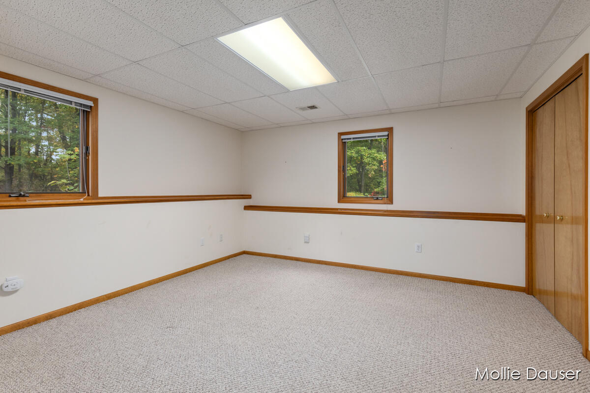 3651 5 Mile Road NE Grand Rapids MI 49525