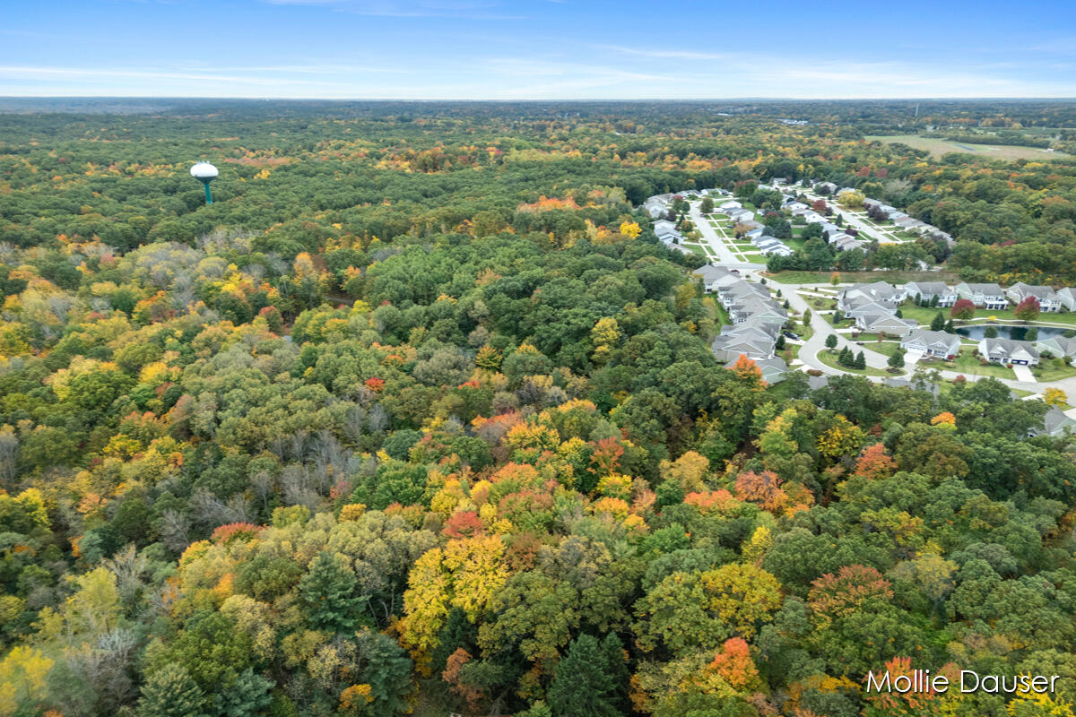 3651 5 Mile Road NE Grand Rapids MI 49525