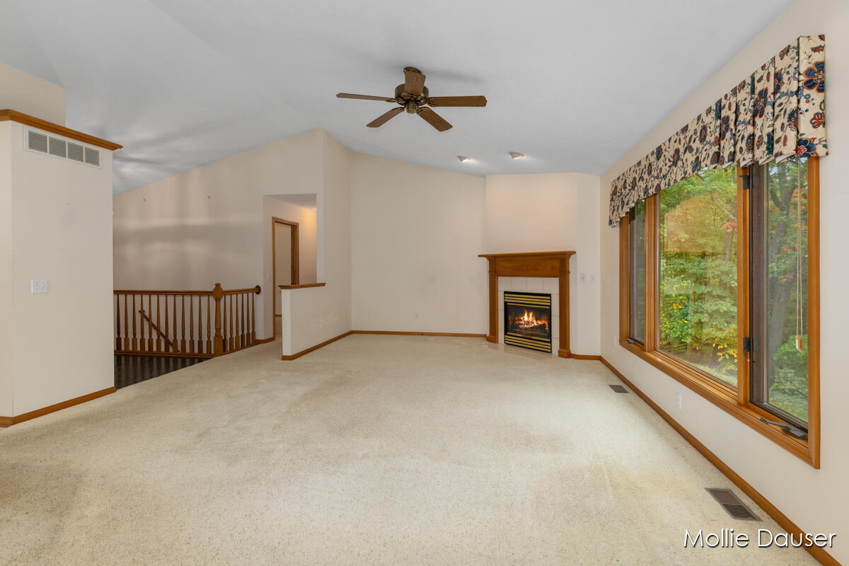 3651 5 Mile Road NE Grand Rapids MI 49525