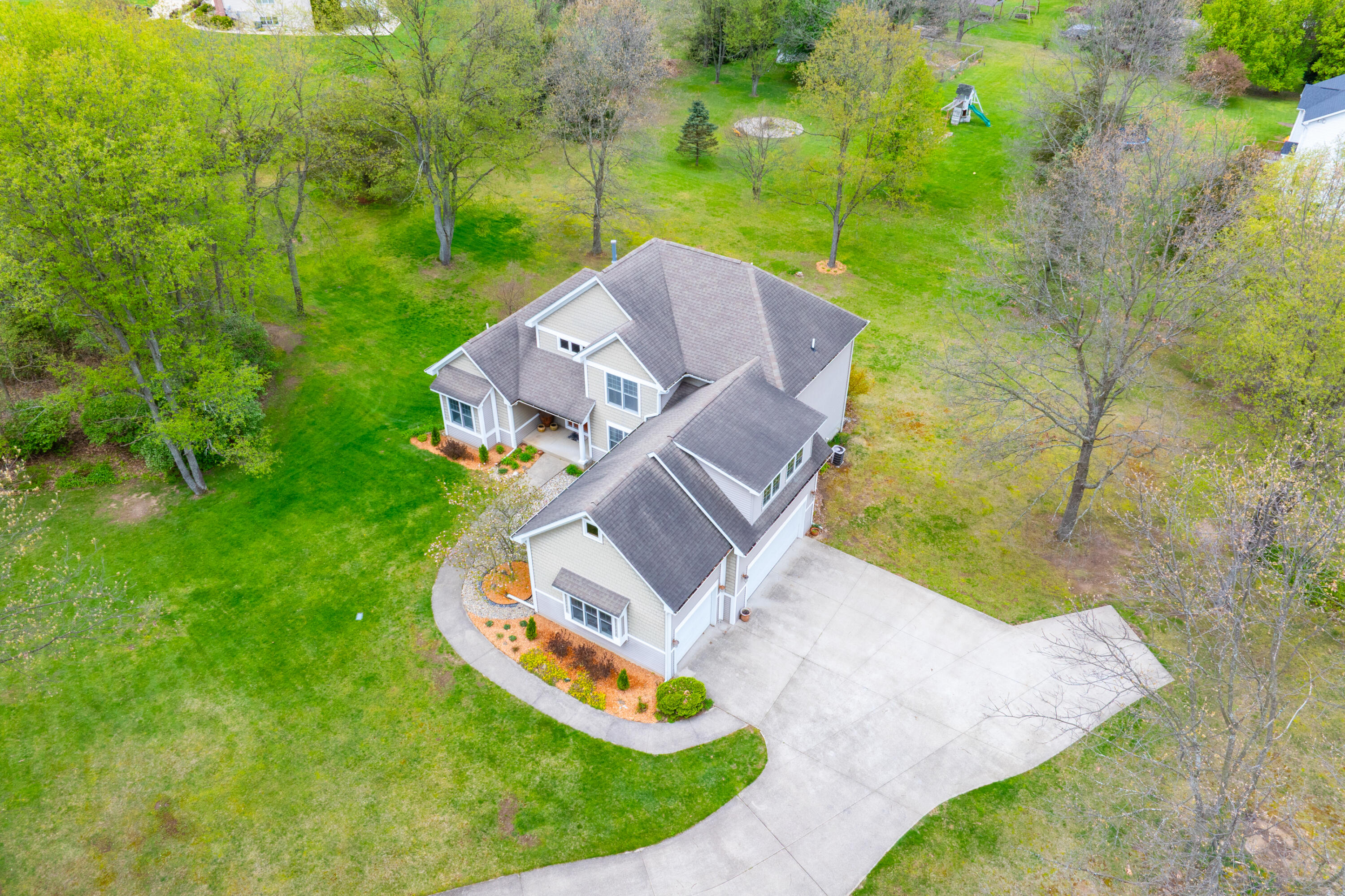 9048 Montezuma Avenue Kalamazoo MI 49009