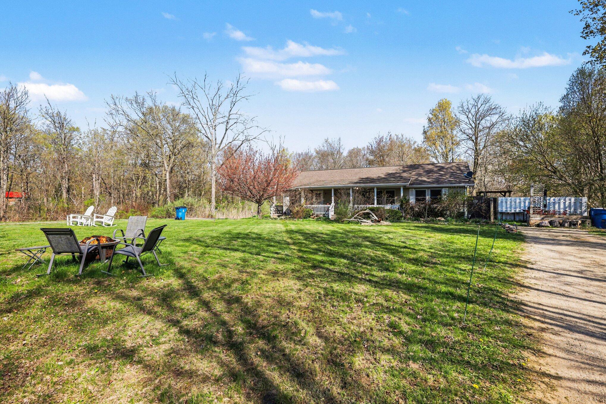6675 122nd Avenue Fennville MI 49408