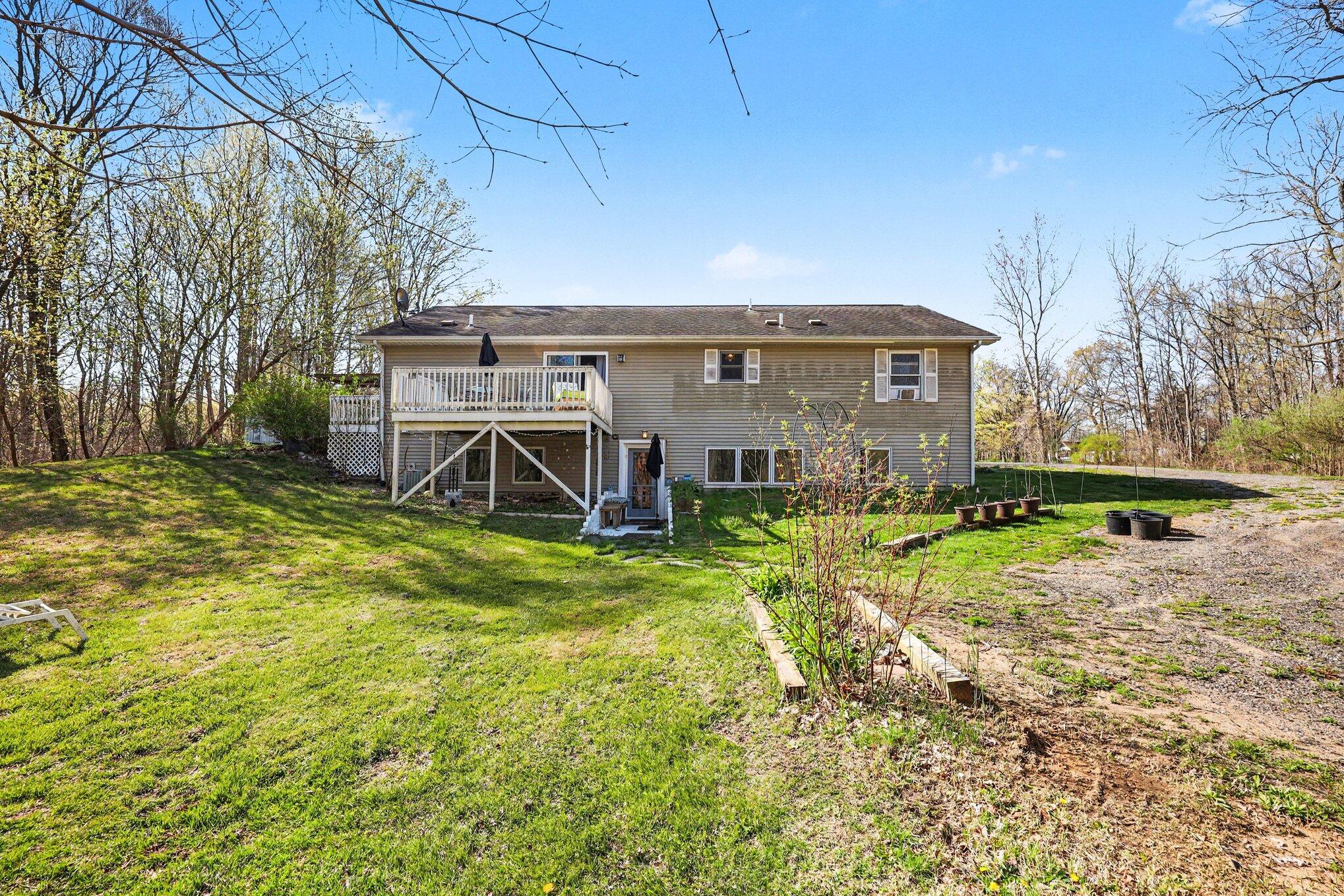 6675 122nd Avenue Fennville MI 49408