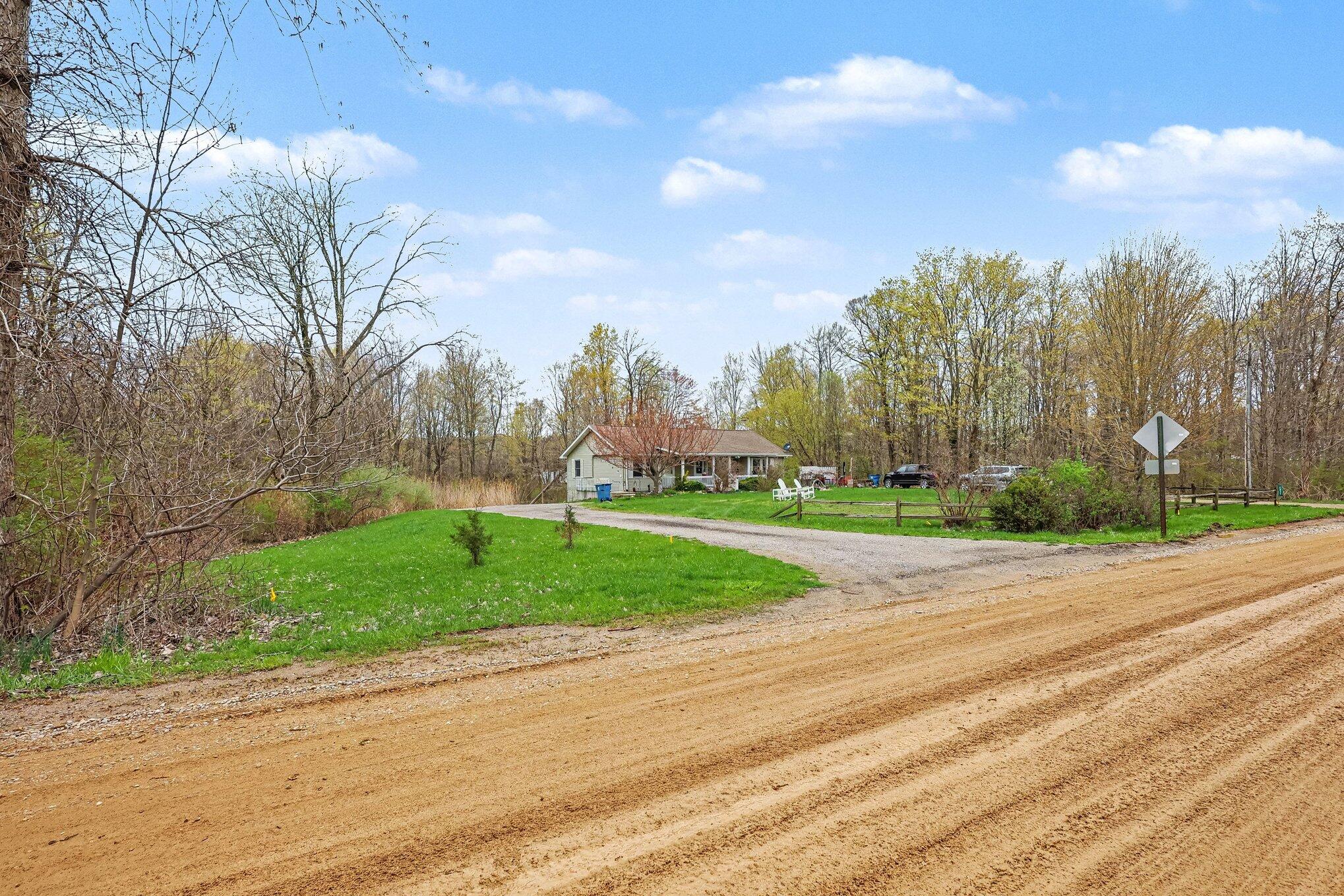 6675 122nd Avenue Fennville MI 49408