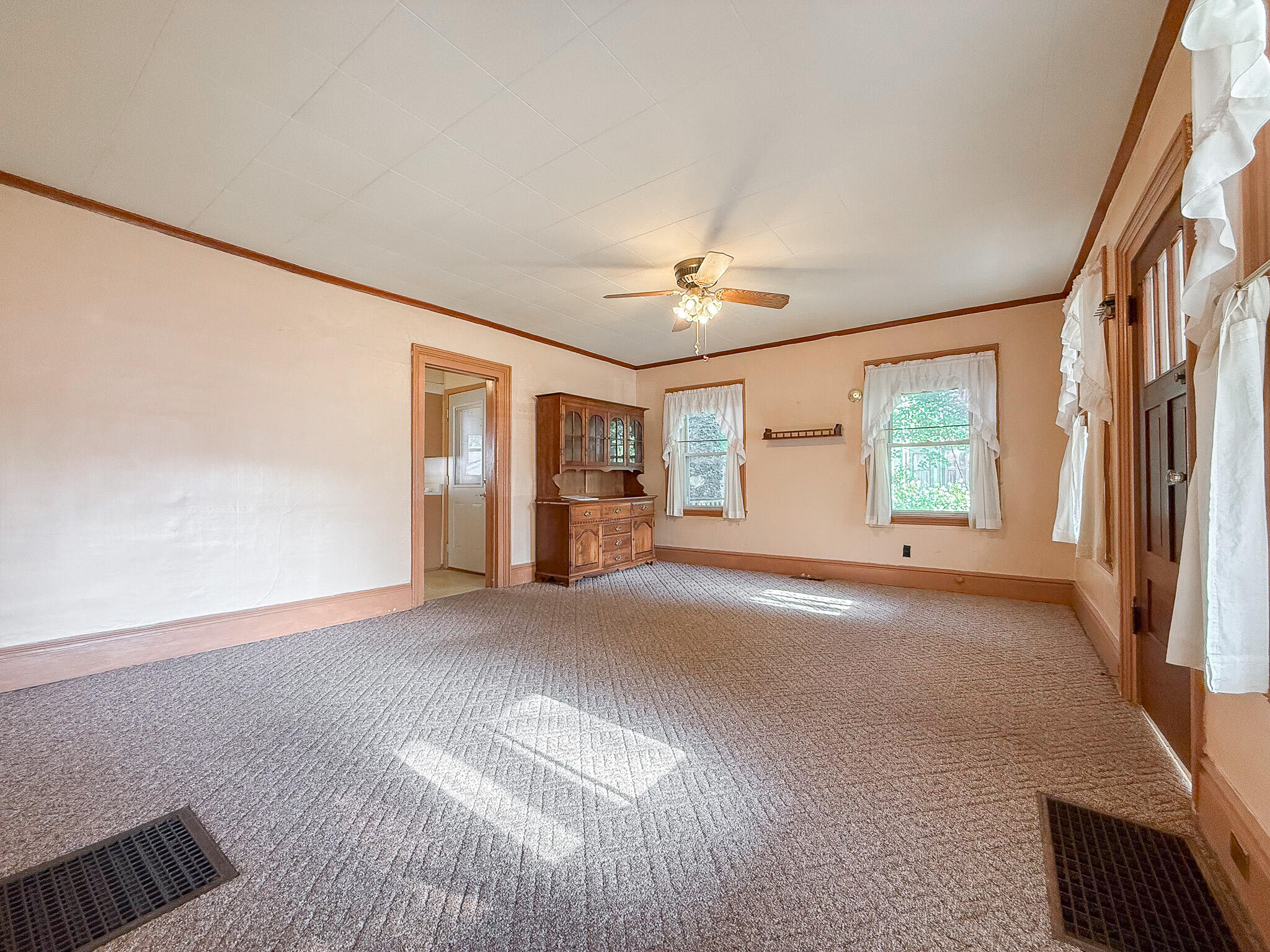 103 N Lowe Street Dowagiac MI 49047