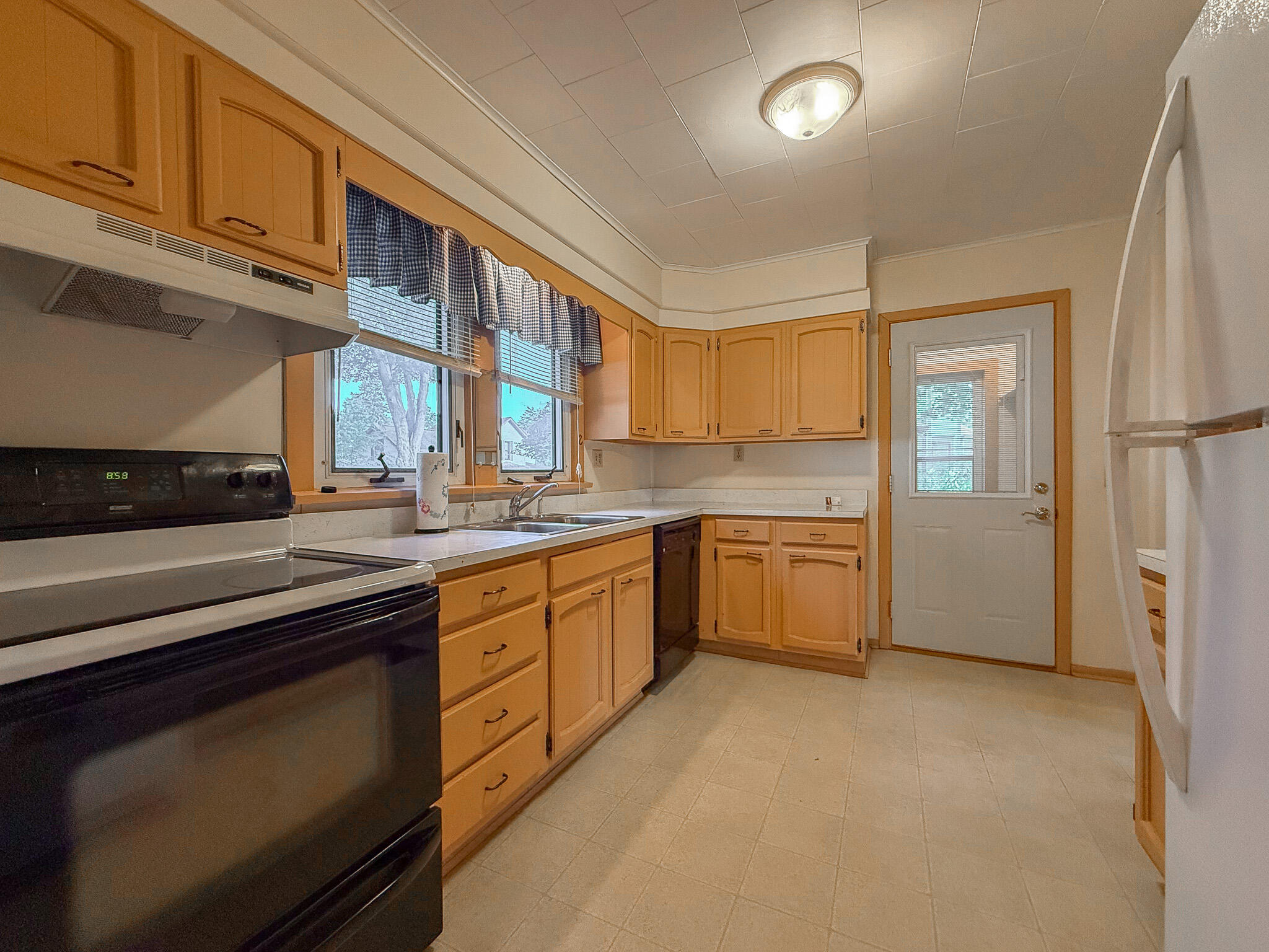 103 N Lowe Street Dowagiac MI 49047