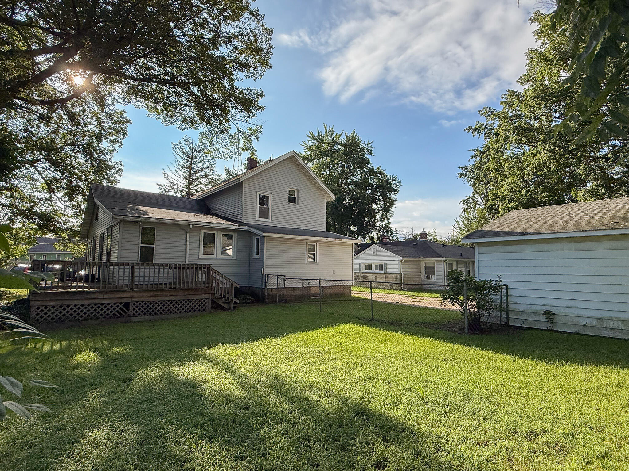 103 N Lowe Street Dowagiac MI 49047